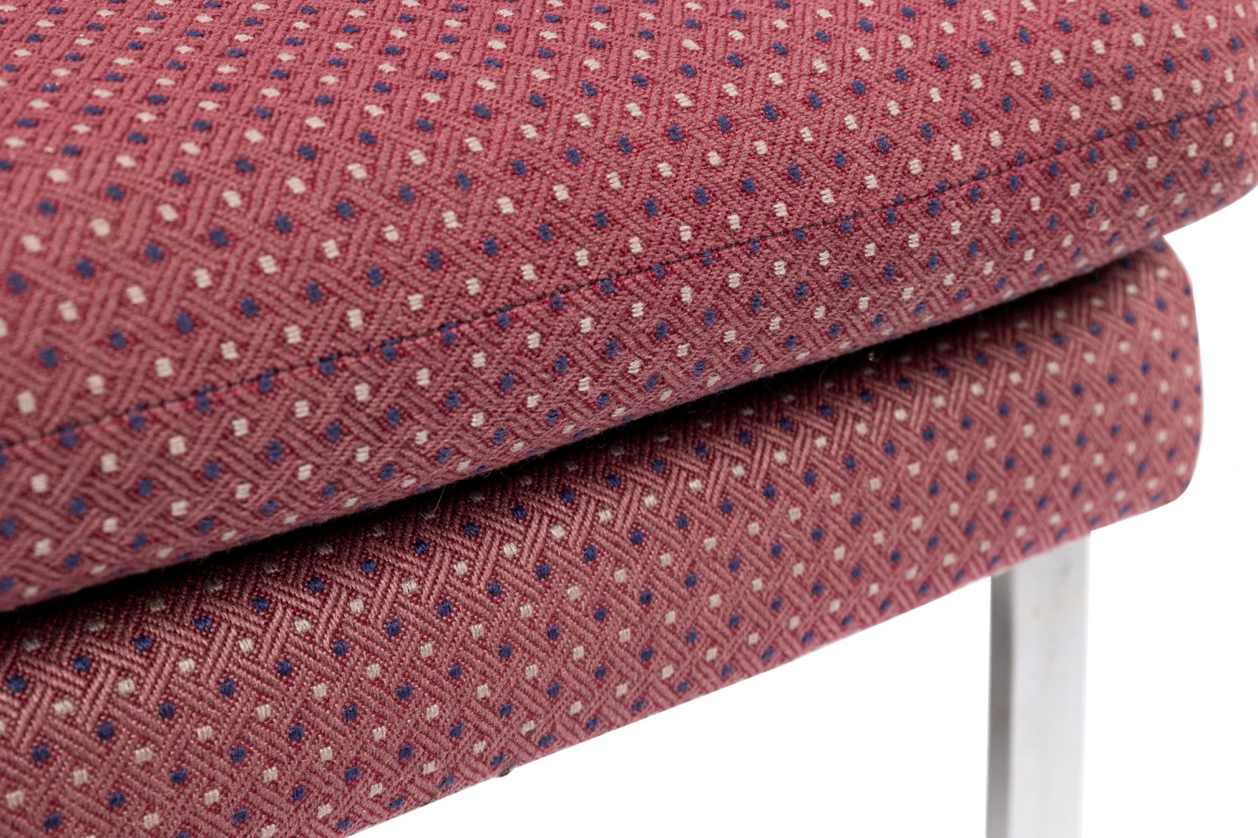 Chaise longue / Fauteuil Paul Tuttle ''Arco'' en tissu d'ameublement chromé et à motifs rouges en vente 3