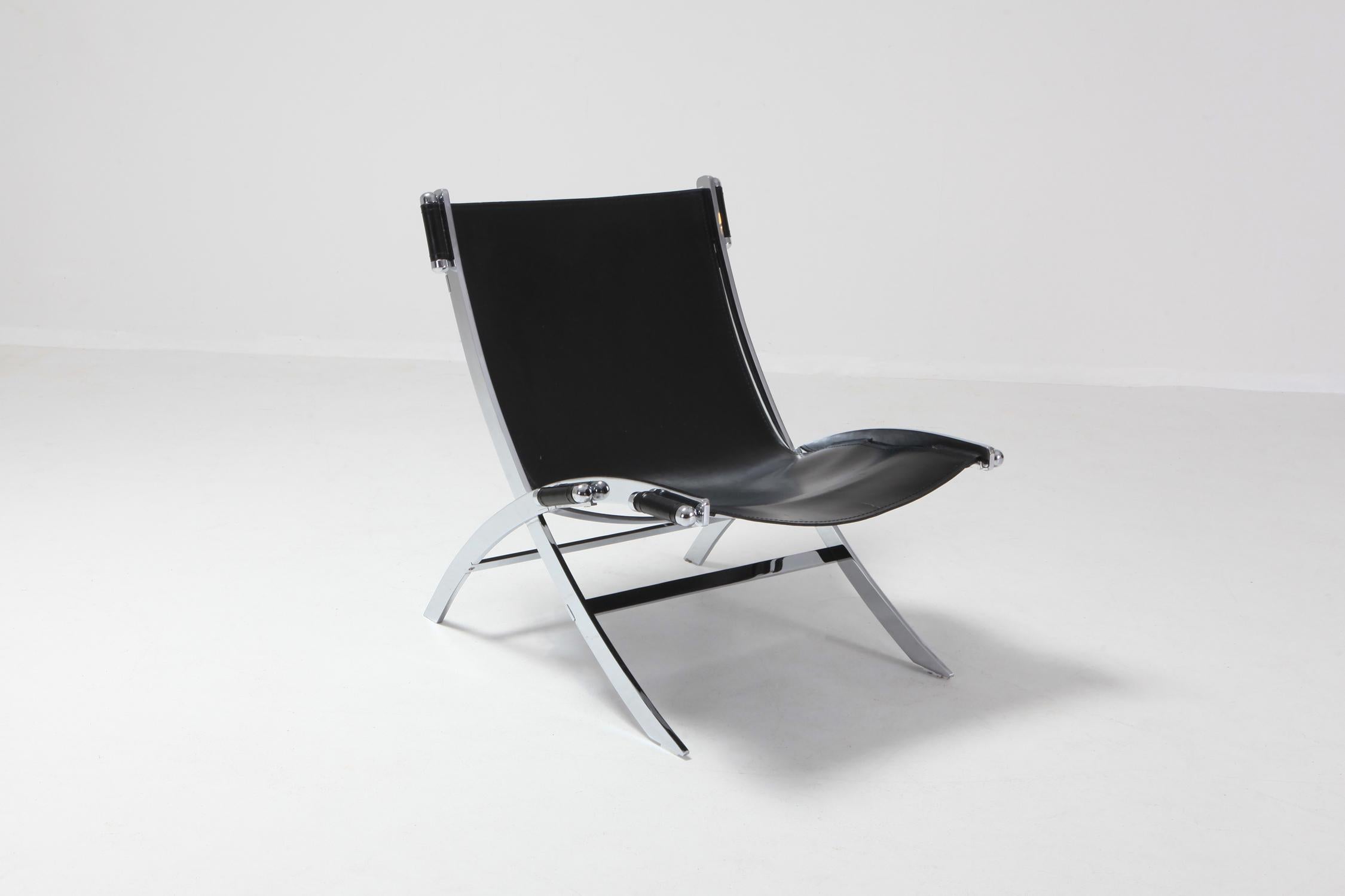 European Paul Tuttle for Flexform lounge chair in chrome and black leather