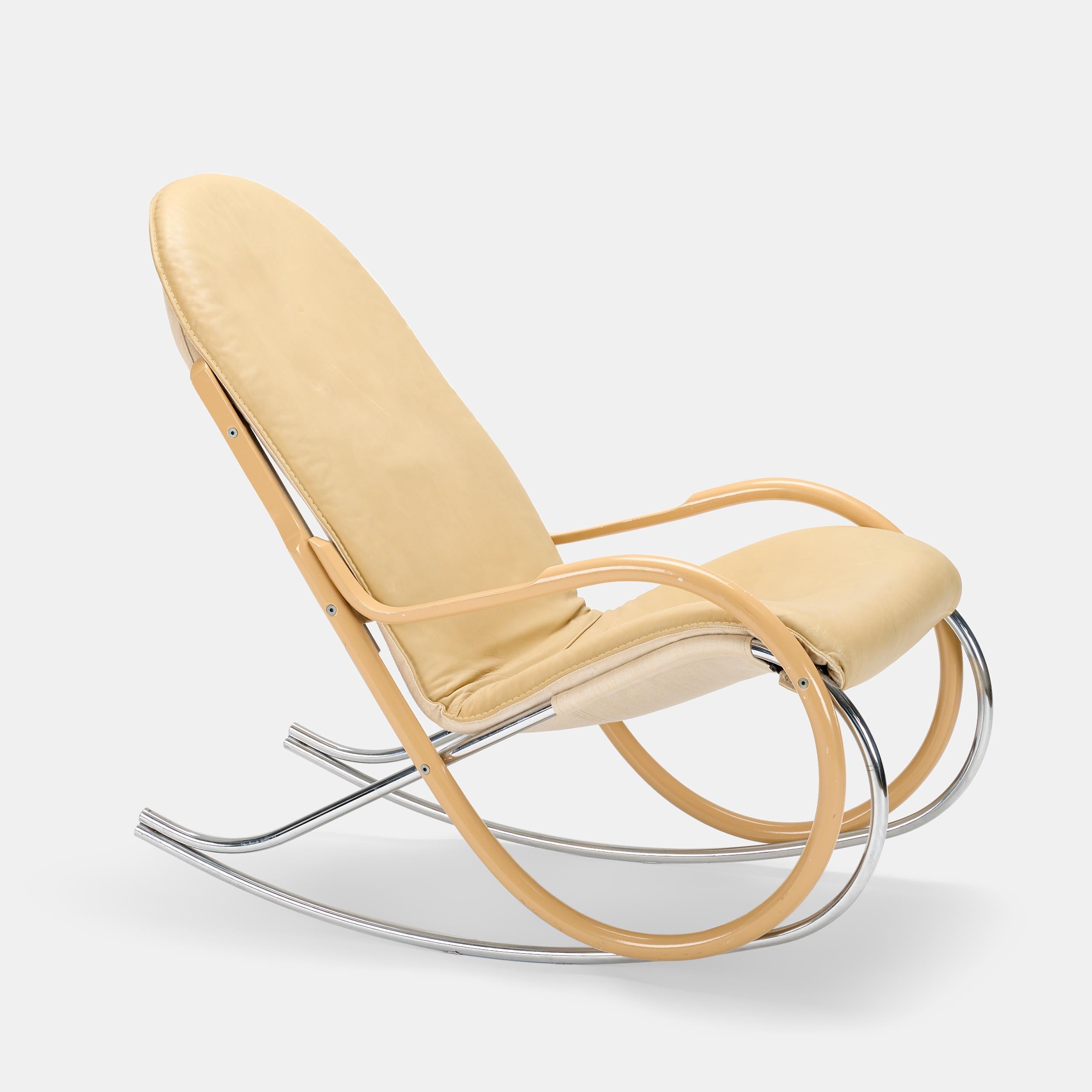 Mid-Century moderno Sedia a dondolo Paul Tuttle modello 