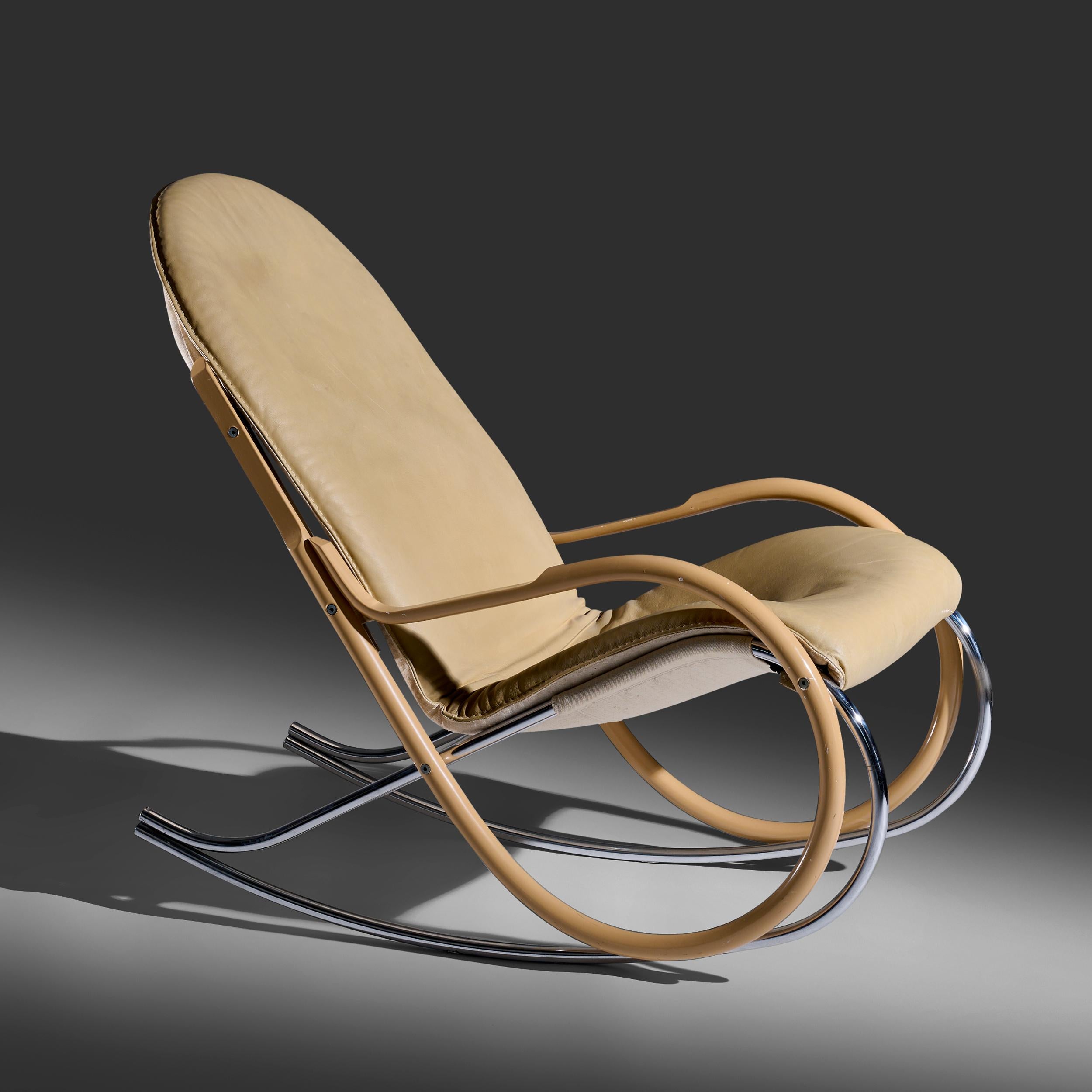 Svizzero Sedia a dondolo Paul Tuttle modello 