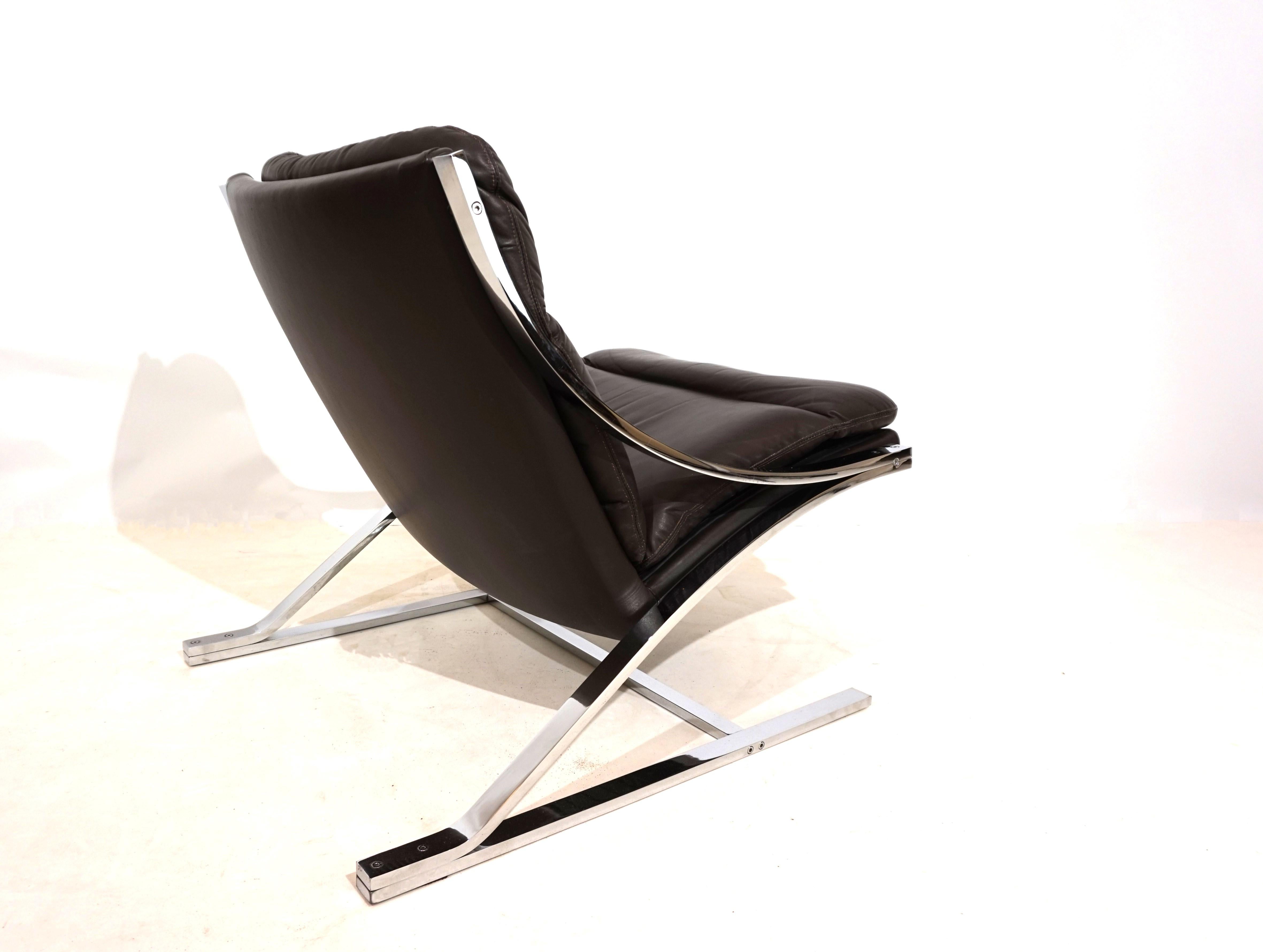 Paul Tuttle Zeta leather armchair for Strässle International For Sale 9