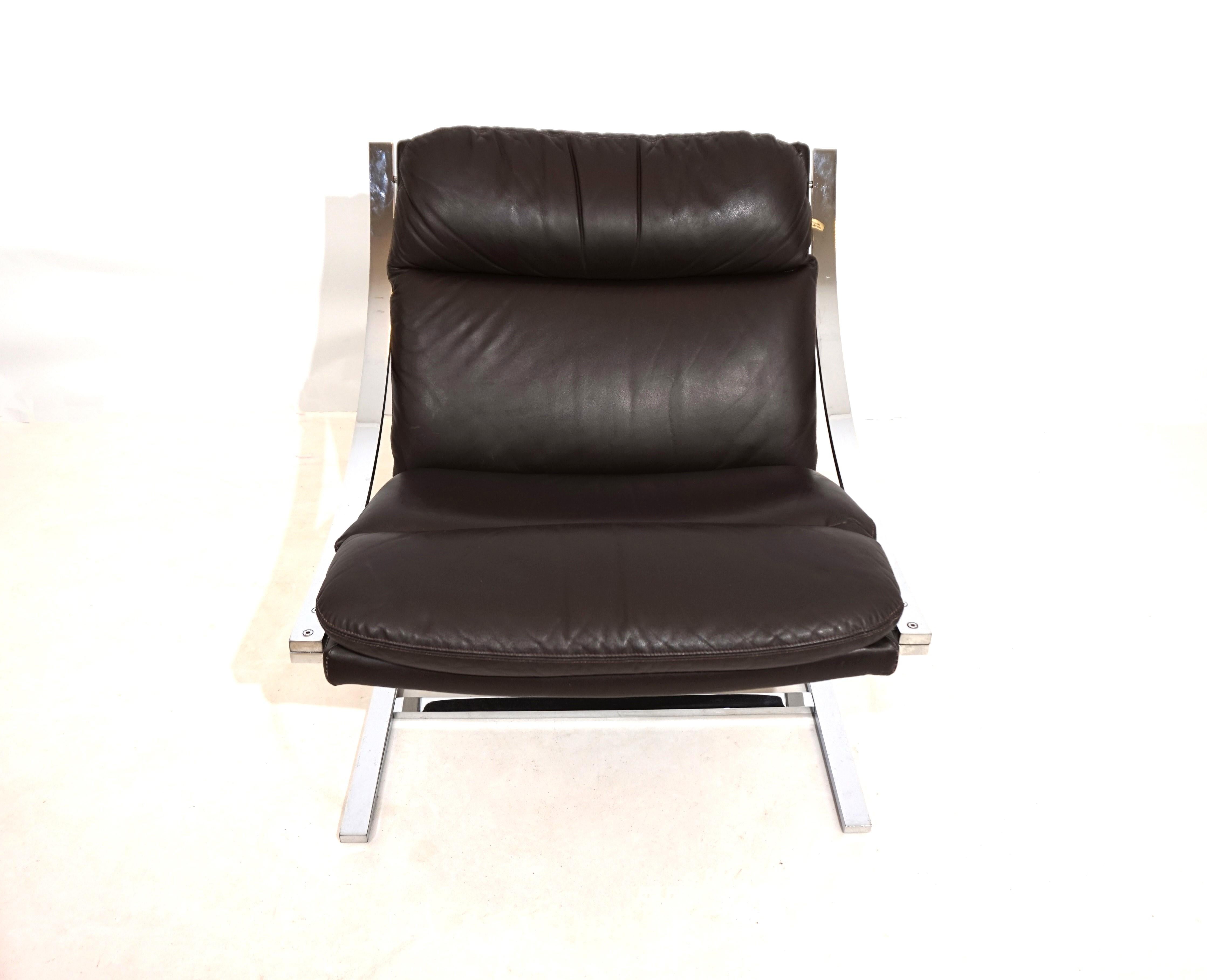 Leather Paul Tuttle Zeta leather armchair for Strässle International For Sale