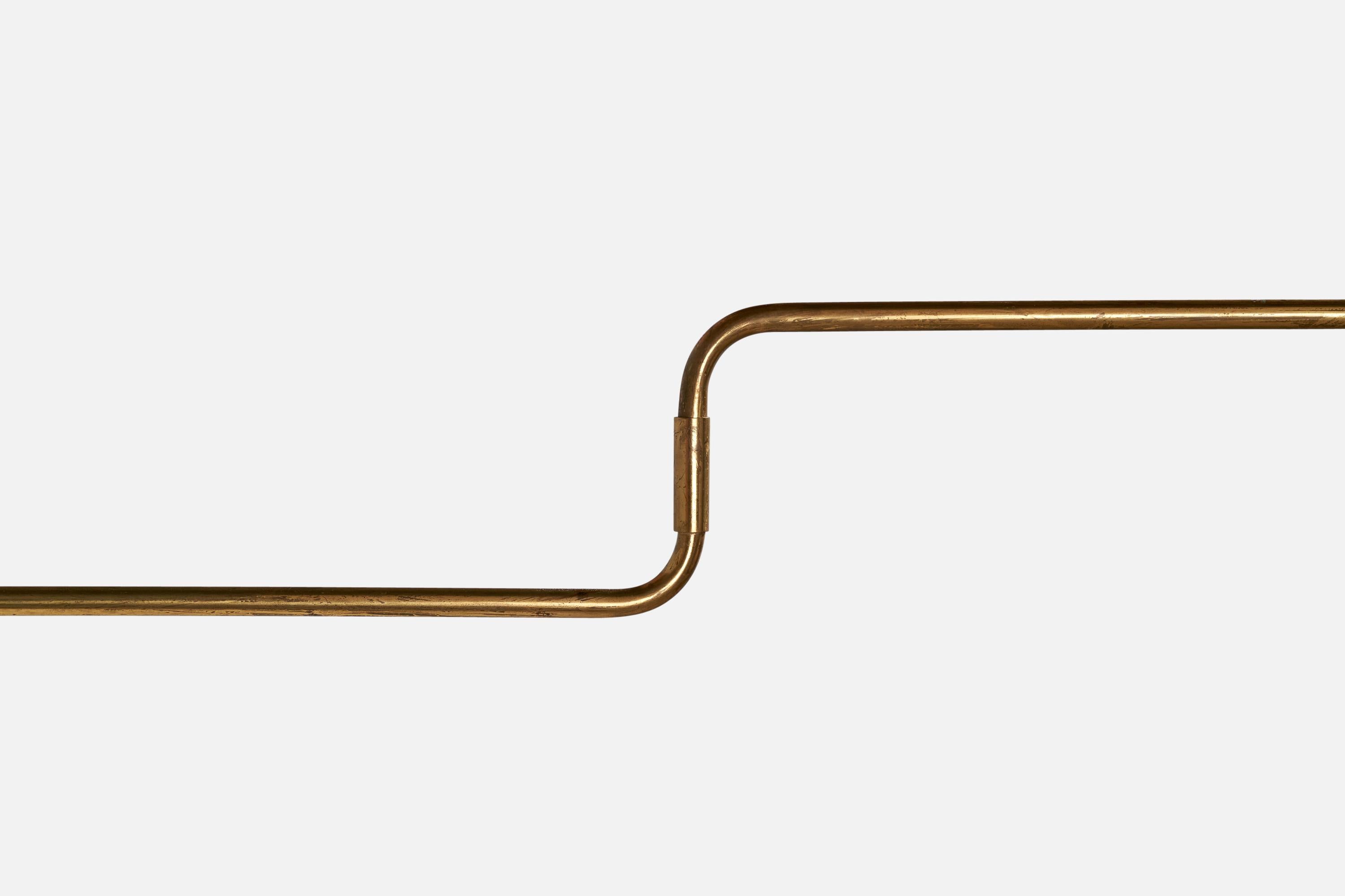 Paul U. Bergströms, Lámpara de pared, latón, ratán, Suecia, década de 1940 Latón en venta
