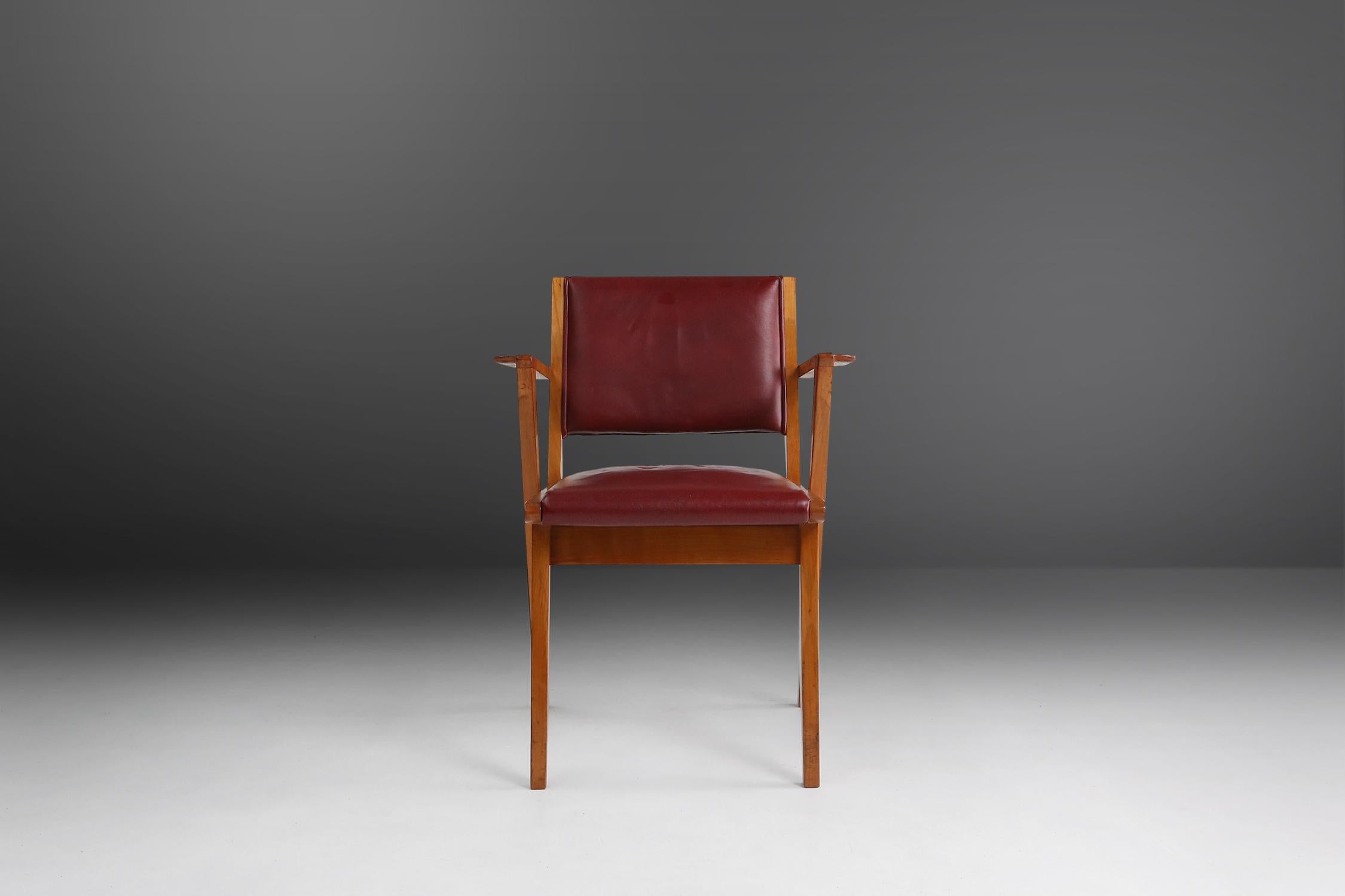 Stuhl, entworfen von Paul Vandenbulcke 