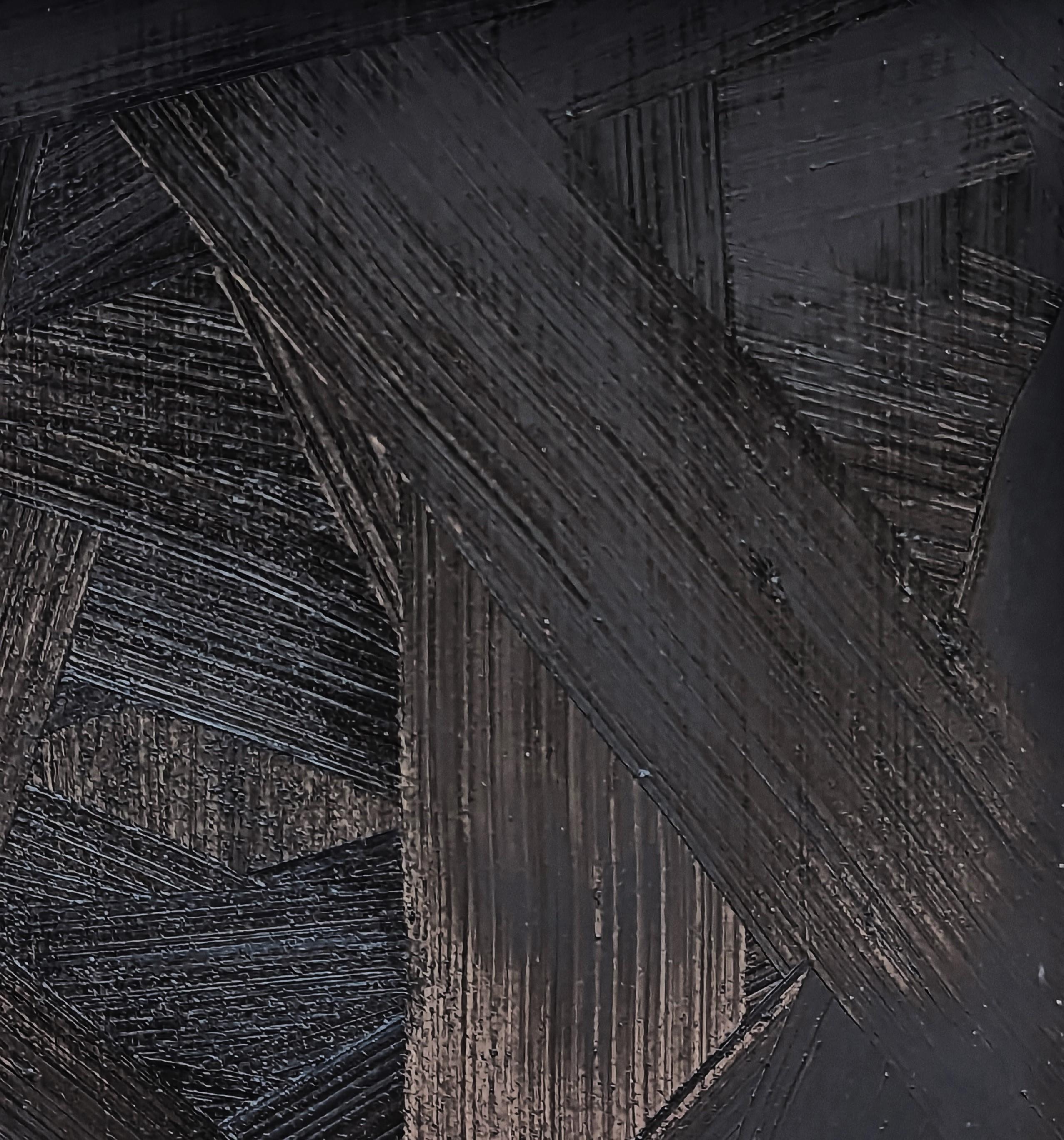 Quadro a impasto nero dell'artista contemporaneo Paul Wiener. L'opera presenta uno spesso strato di vernice intensamente pigmentata in cui lo spettatore può facilmente vedere le pennellate dell'artista. La ricchezza del colore nero si riferisce al