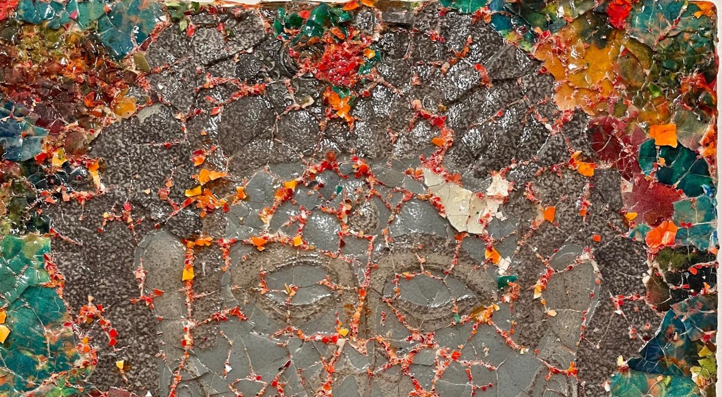 Buddha painting made from eggshells: 