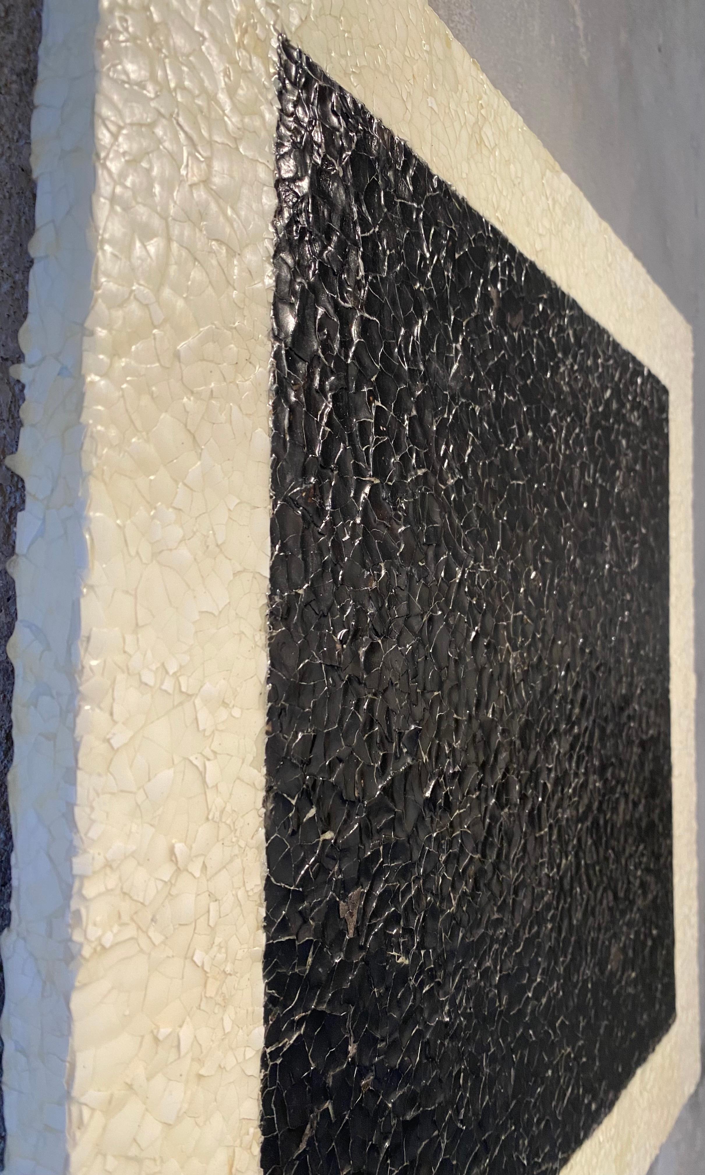 Peinture en coquille d'œuf : « Halo Malevich ! » en vente 4