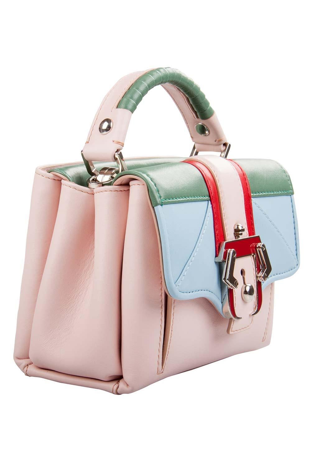 This Paula Cademartori beauty arrives in a gorgeous shape and design. It has a multicolored leather body, a top handle, and a flap to secure the satin interior. Overall, the bag looks ready to lift your effortless style.

