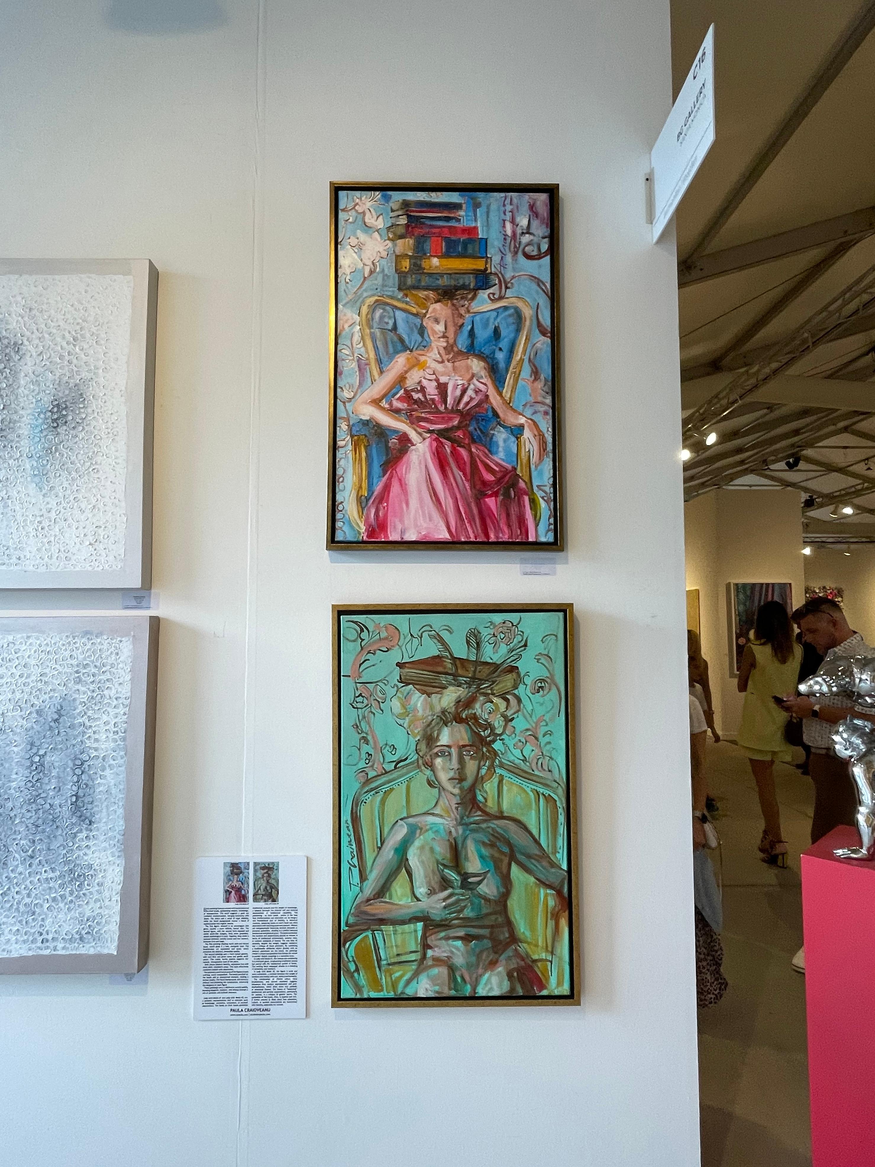 Lady with Books 1, Originalgemälde von Paula Craioveanu, 39x23in FRAMED im Angebot 4