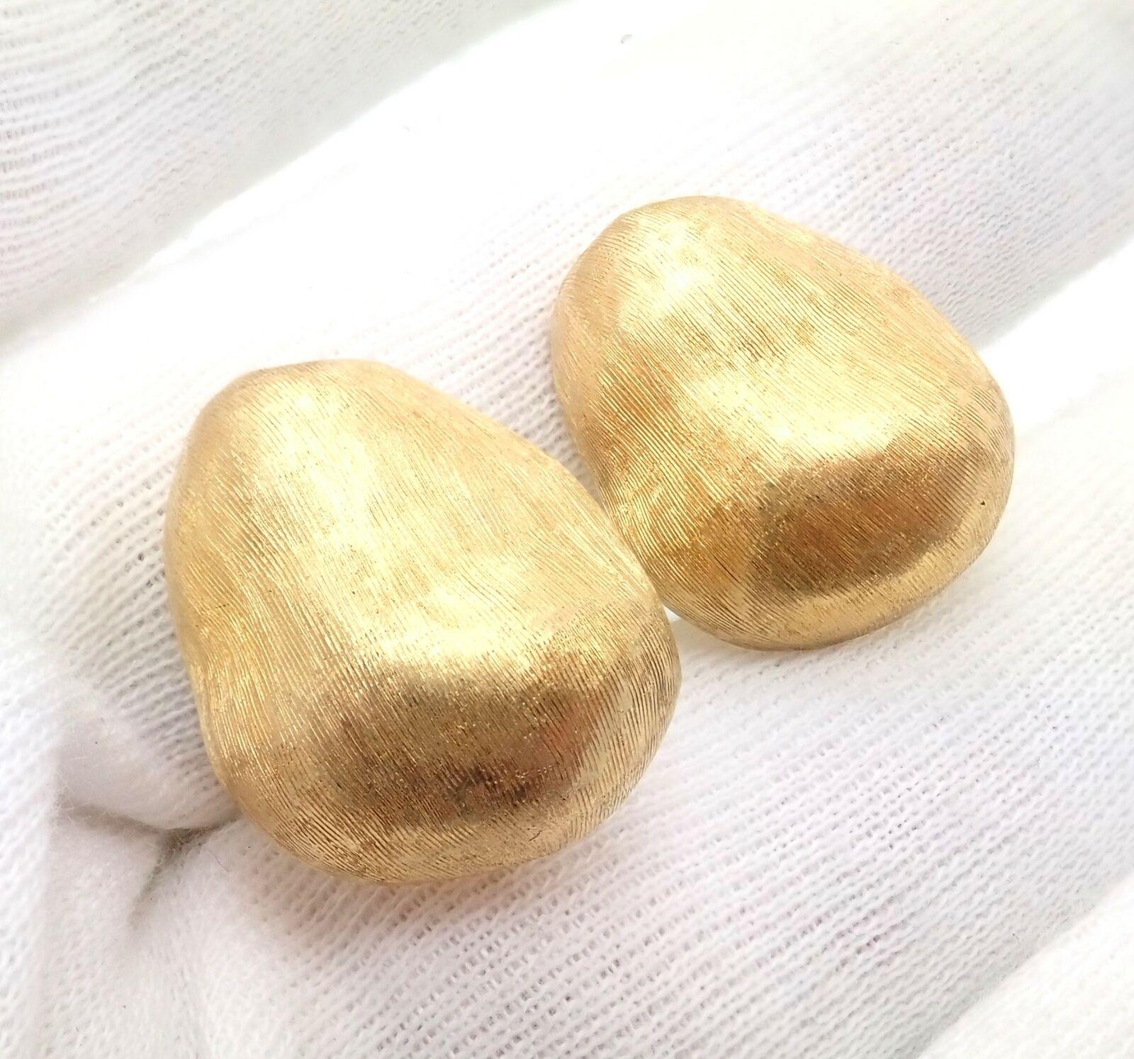 Paula Crevoshay Yellow Gold Large Nugget Earrings In Excellent Condition For Sale In Holland, PA