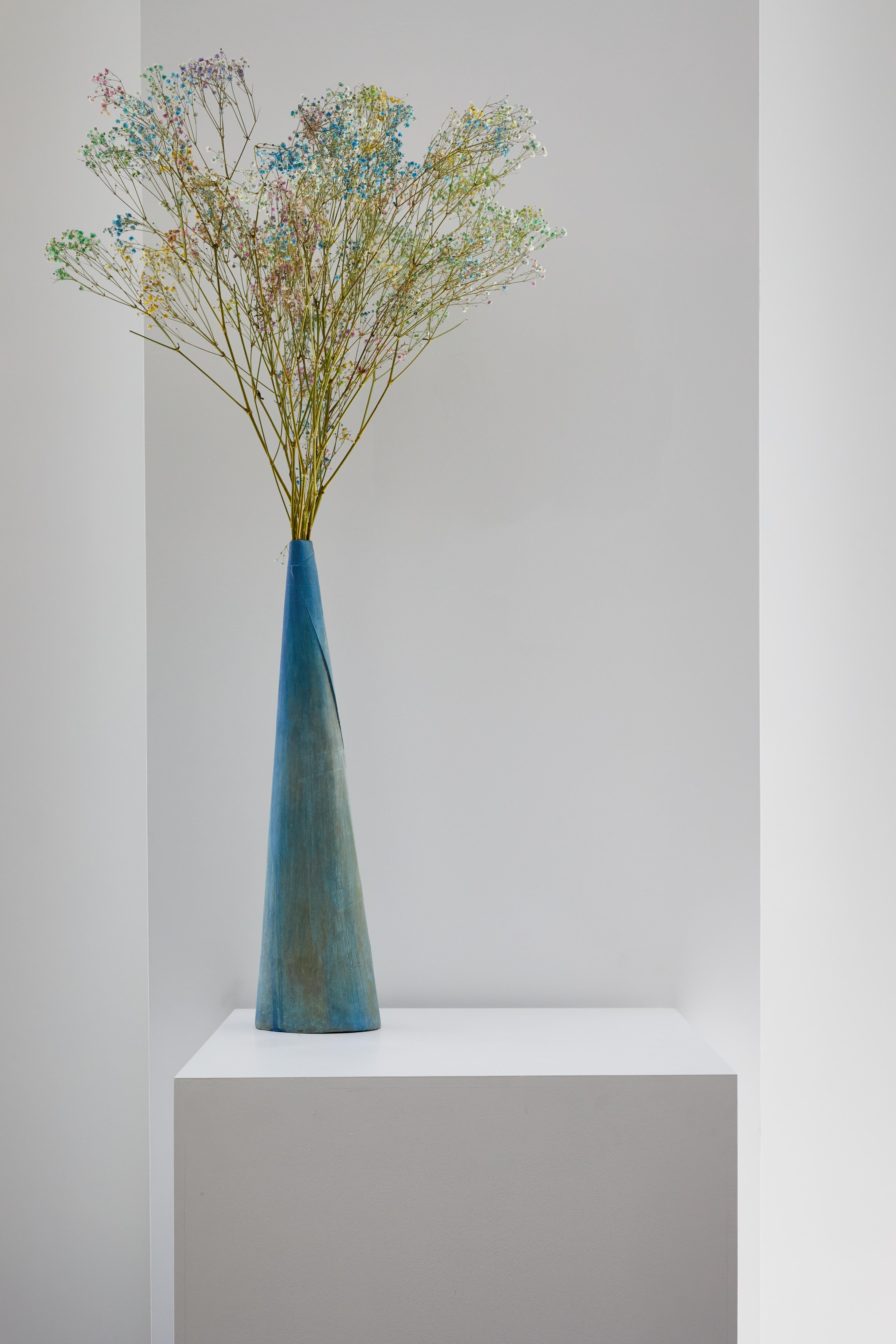 Paula Hayes Thyrsus Vase For Sale 1