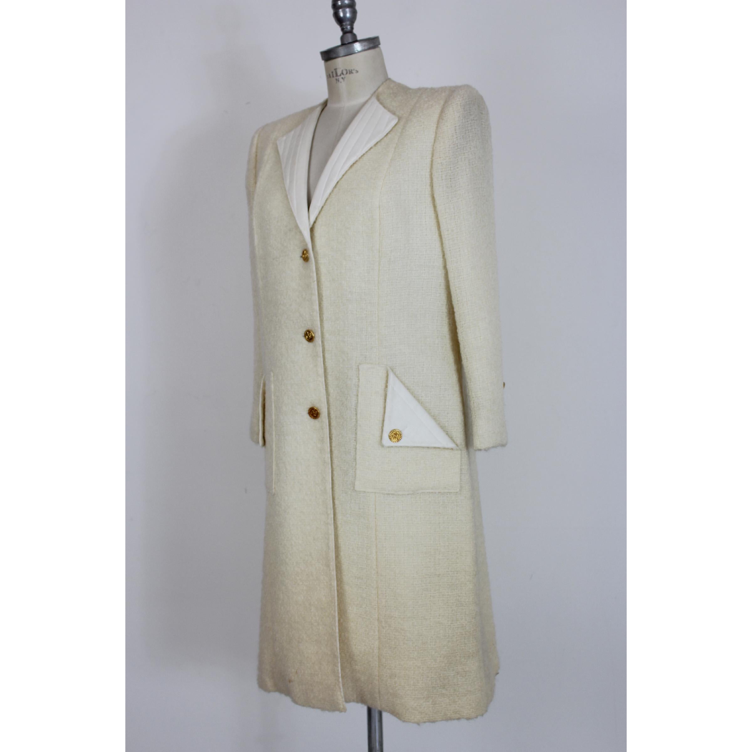 Gris Paula Klein Manteau de soirée long en laine blanche matelassée des années 1980  en vente