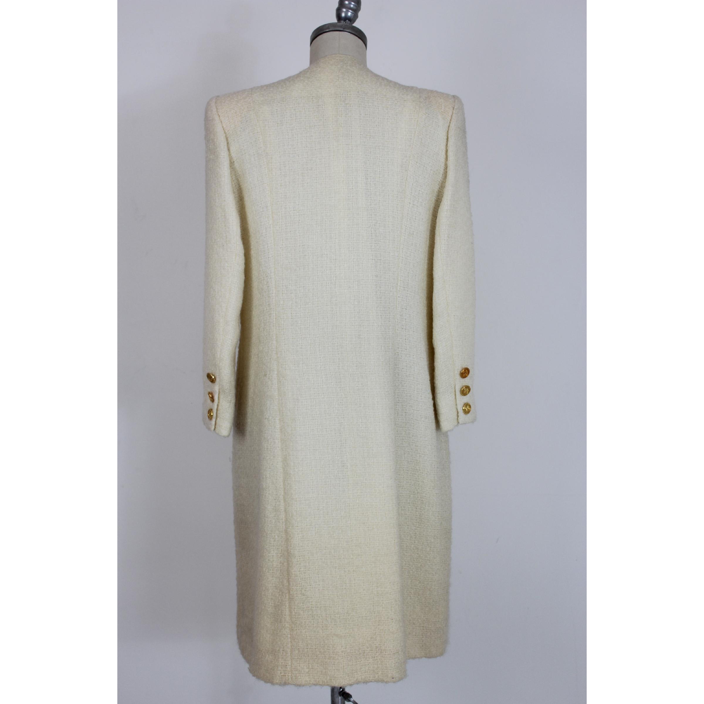 Paula Klein Manteau de soirée long en laine blanche matelassée des années 1980  Bon état - En vente à Brindisi, Bt