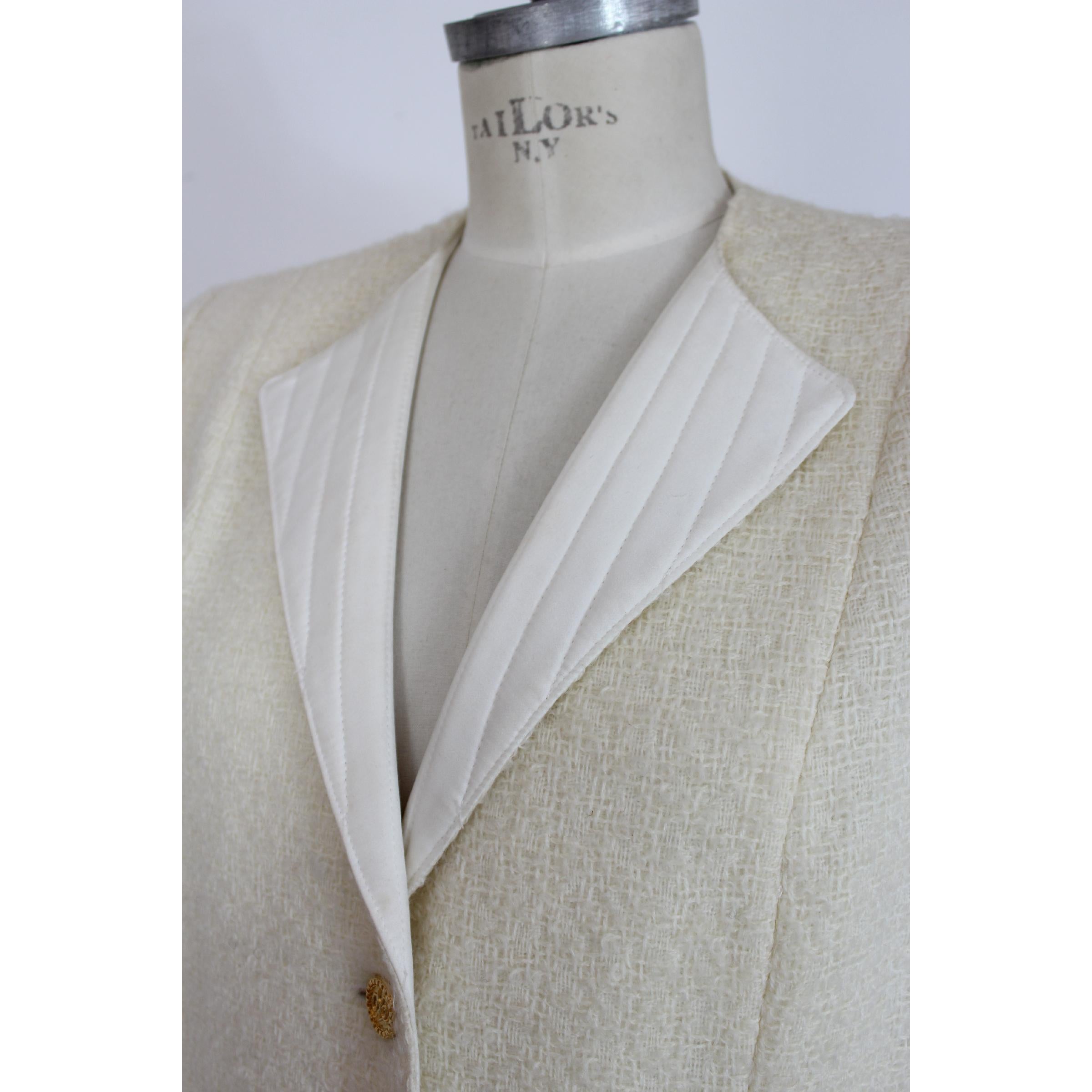Women's Paula Klein White Wool Matelasse Long Evening Coat 1980s  For Sale