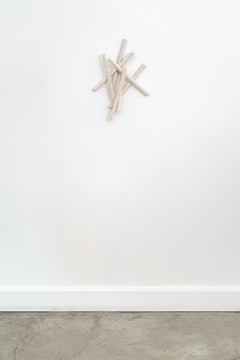 Amass XI - zeitgenössisch, abstrakt, Porzellan, Wandskulptur