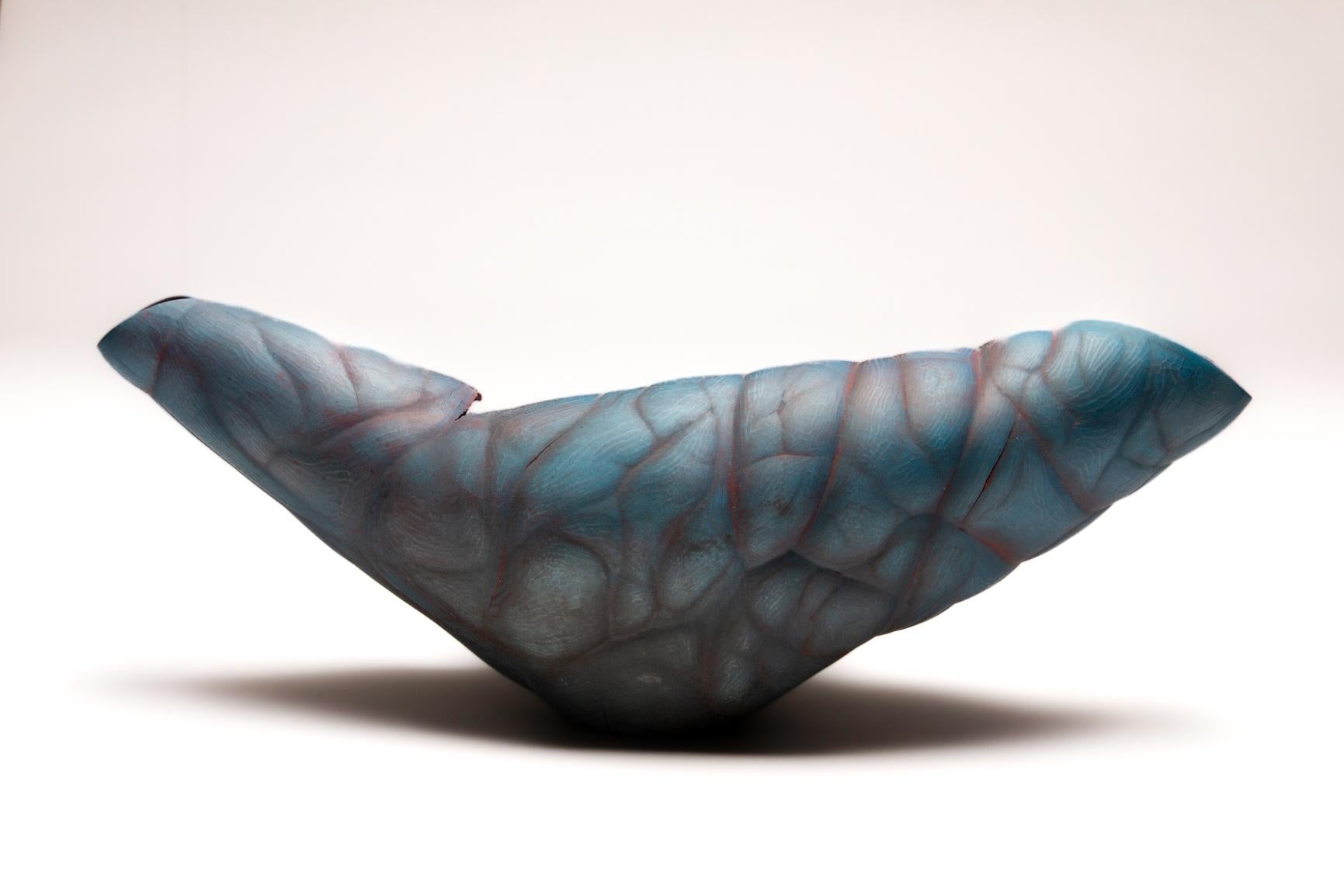 Ebb and Flow - scultura contemporanea, astratta, in porcellana, di colore blu alzavola in vendita 2
