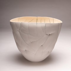 Piel Permeable - blanca, contemporánea, abstracta, porcelana, escultura