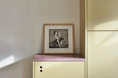 Junge Raubtiere -- Druck, Radierung, Aquatinta, Zeitgenössische Kunst von Paula Rego