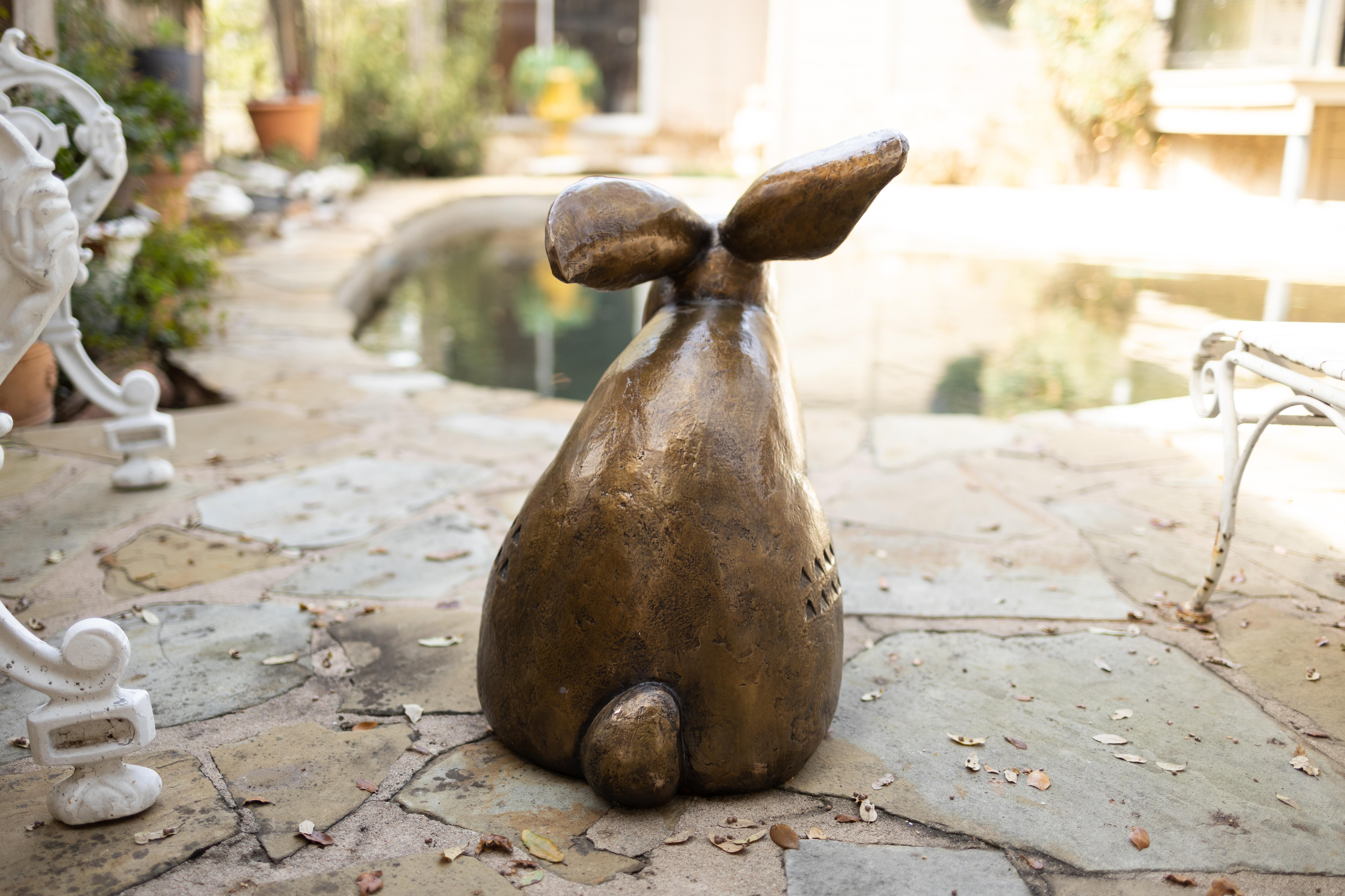 bronze rabbit statue