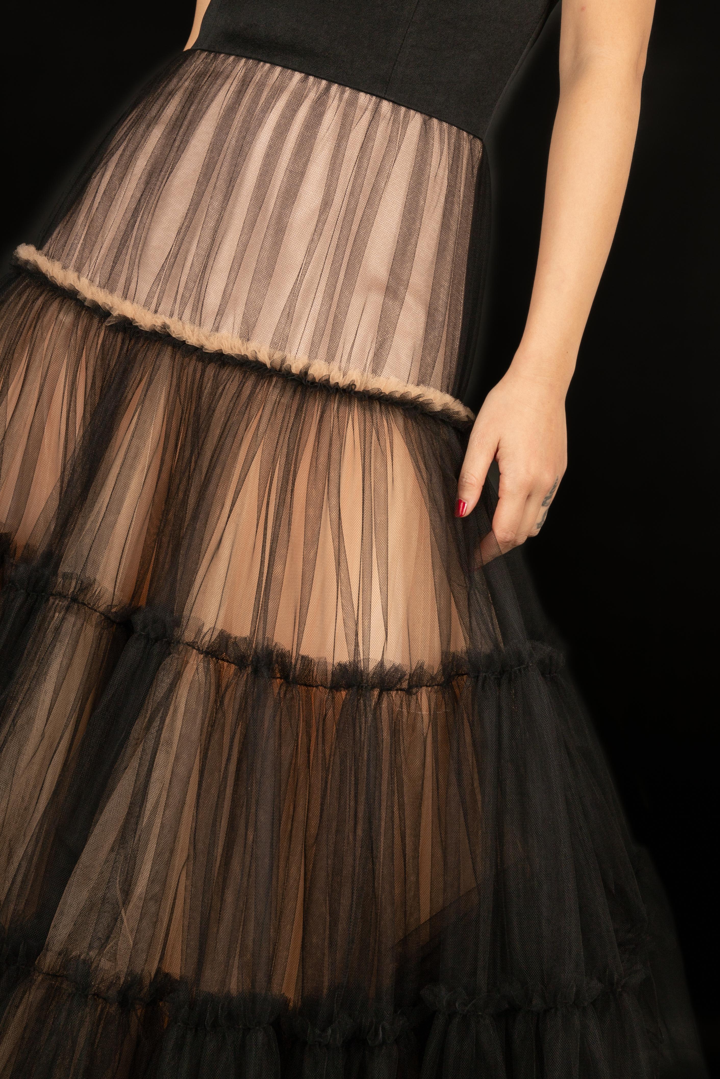 Paul Ka - Abito bustier in raso nero con gonna in tulle in vendita 1