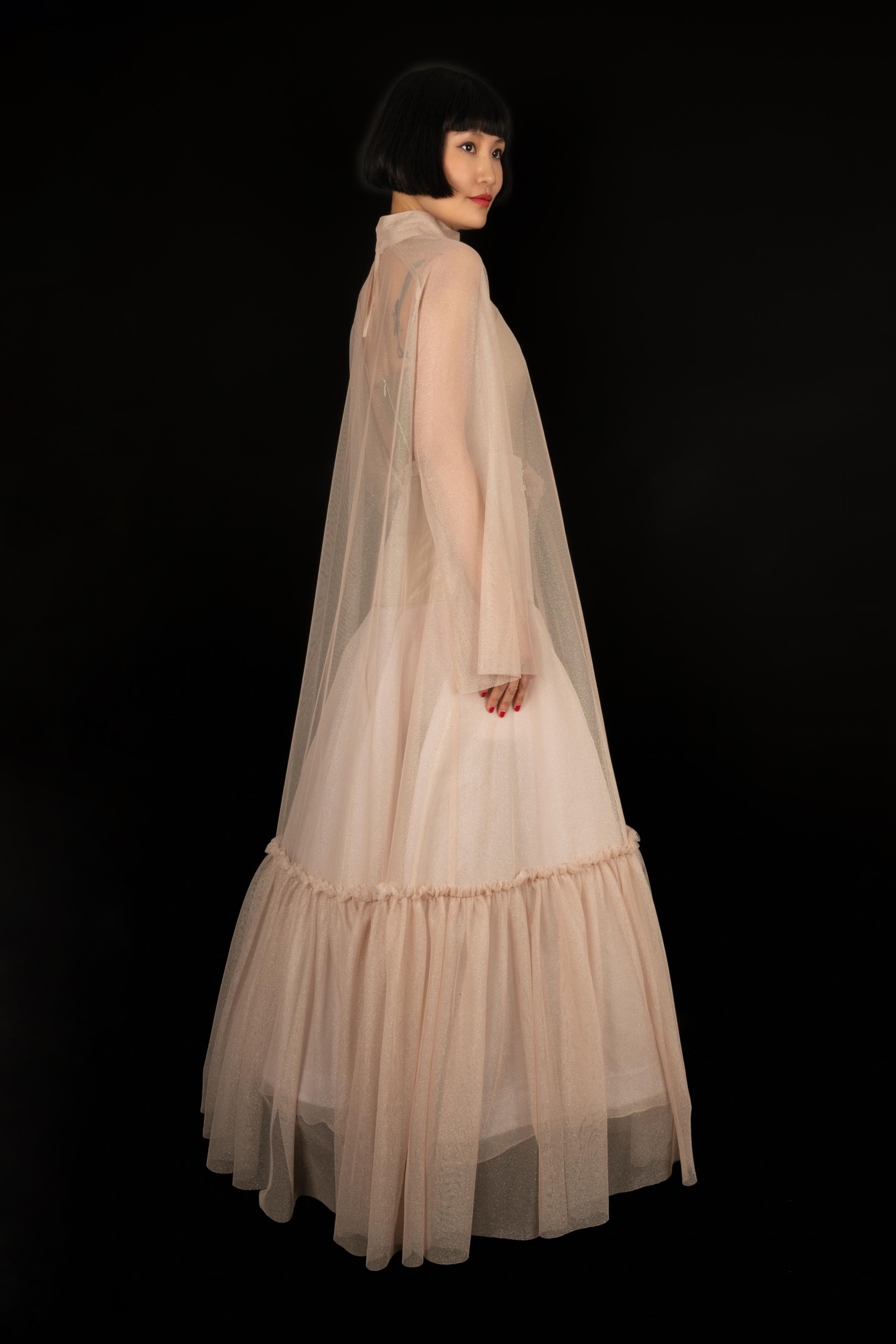 Paule Ka Kleid im Zustand „Hervorragend“ im Angebot in SAINT-OUEN-SUR-SEINE, FR