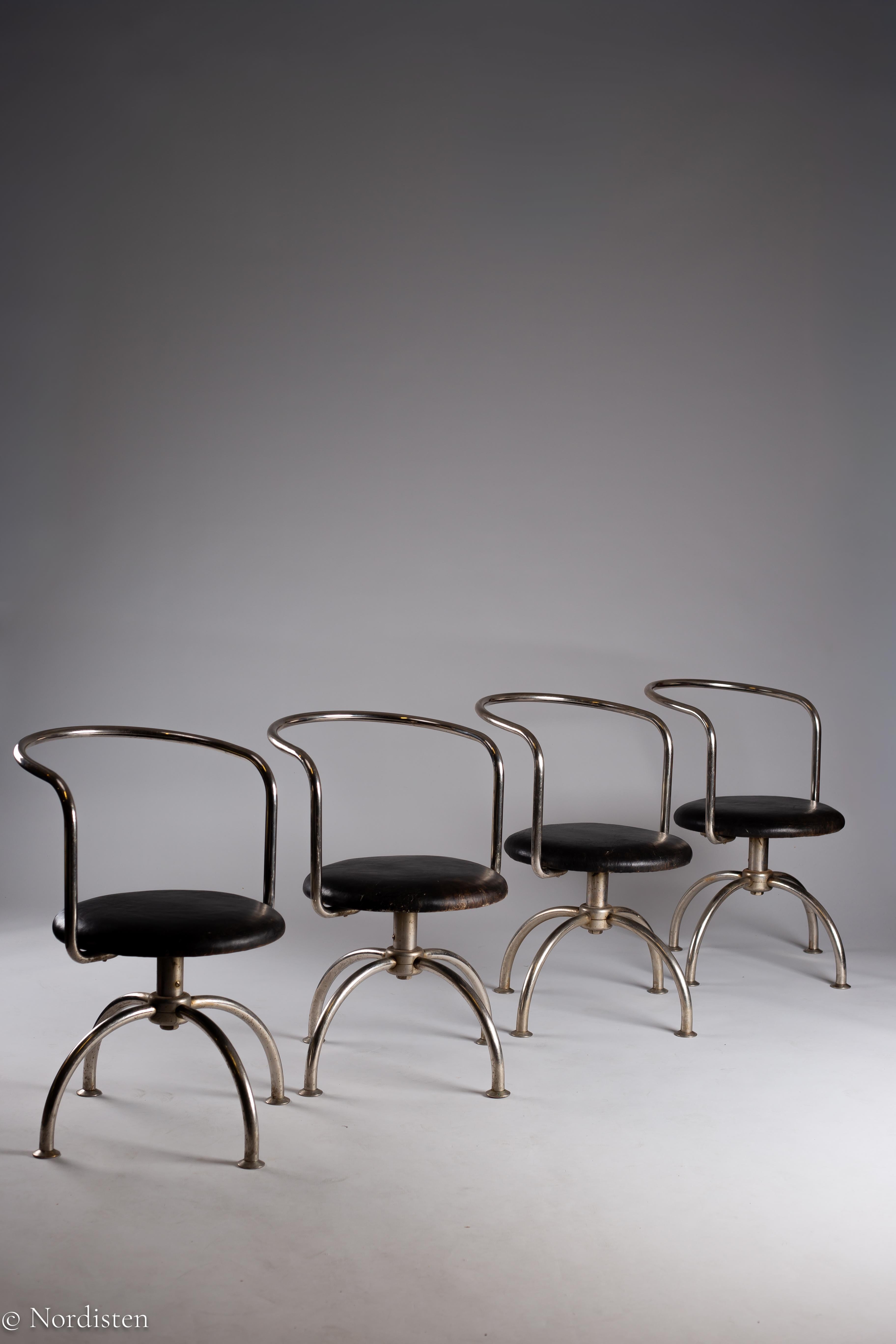 Pauli Blomstedt, ensemble de rares chaises en acier tubulaire des années 1930, Merivaara, Finlande en vente 4