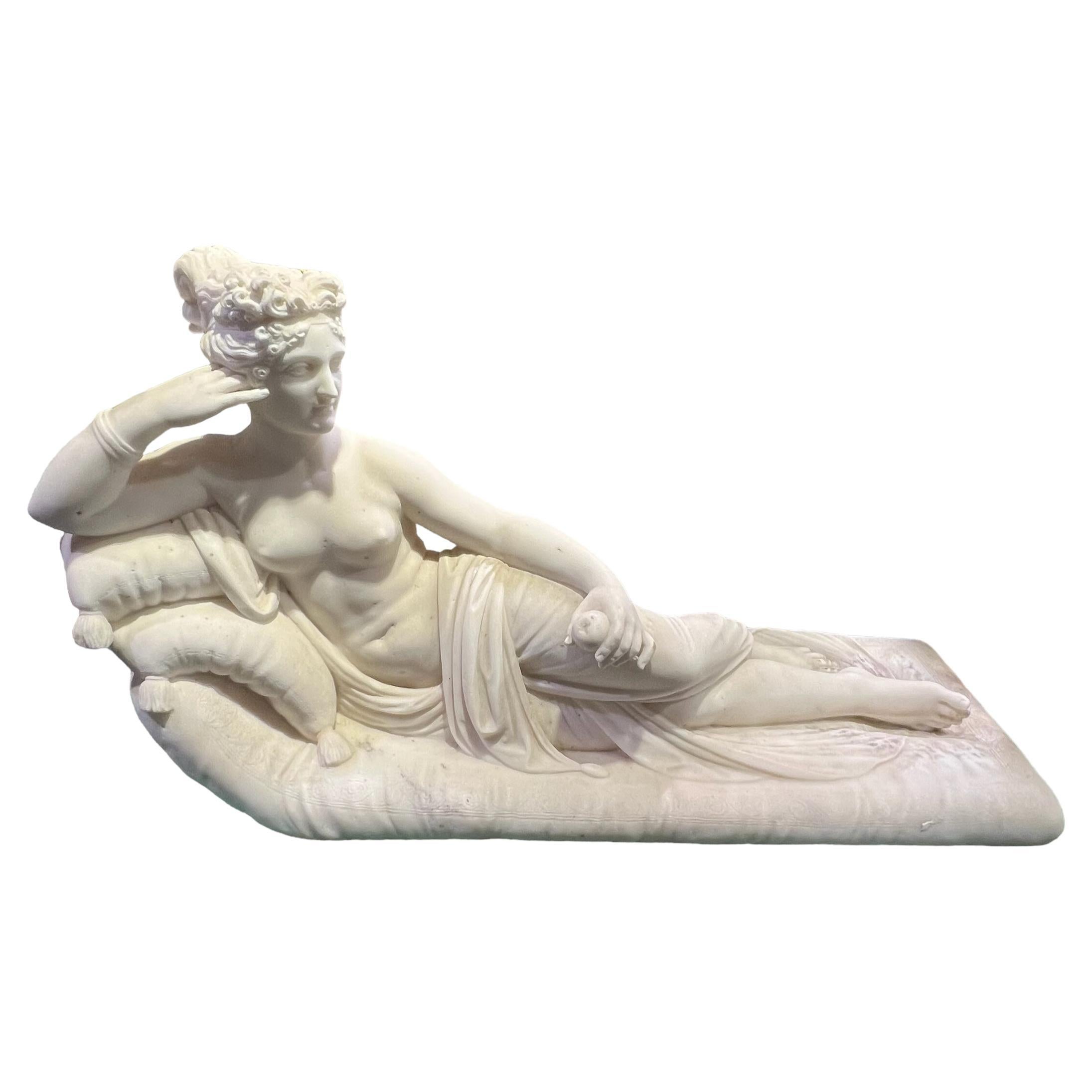 Pauline Bonaparte sous le nom de Vénus Victrix, sculpture en marbre d'après Antonio Canova en vente