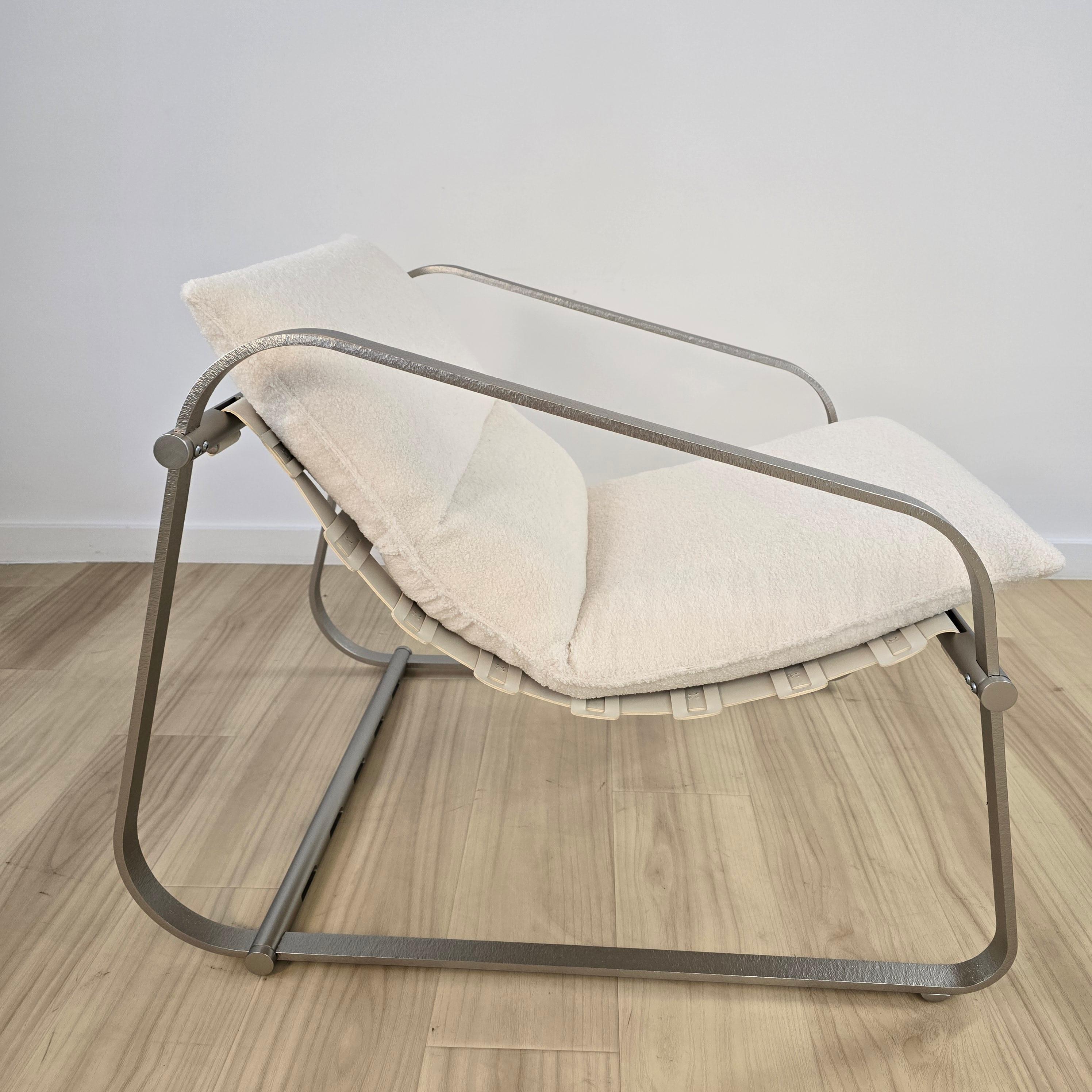 Pauline Lounge Chair *Schauraumverkauf (Metall) im Angebot