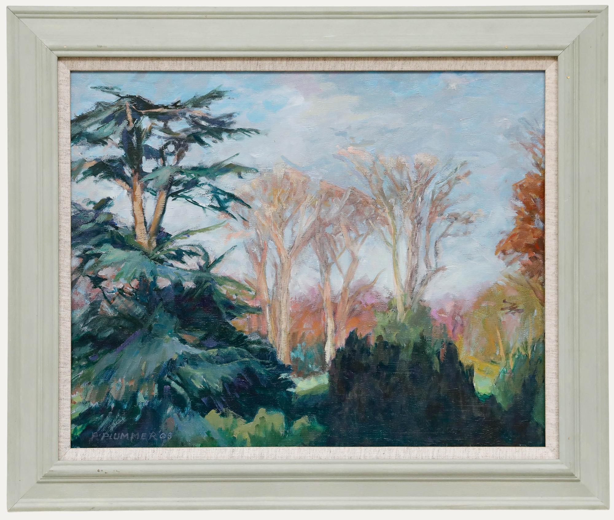 Ein Original-Ölgemälde von Pauline Plummer (geb. 1933), das eine grüne Landschaft mit alten Bäumen zeigt. Signiert unten links. Datiert '03. Gut präsentiert in einem bemalten Holzrahmen mit einer inneren Leineneinlage. Auf Leinwandkarton. 