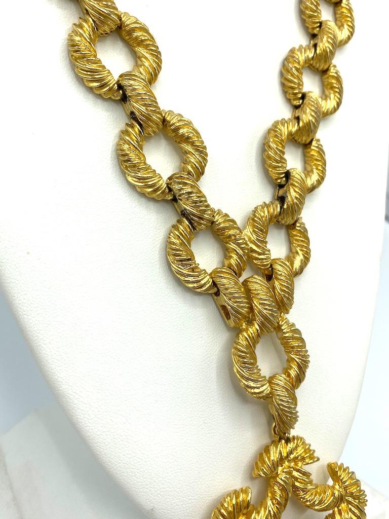 Women's Pauline Rader 1970s Long Gold Rope Link Pendant Necklace