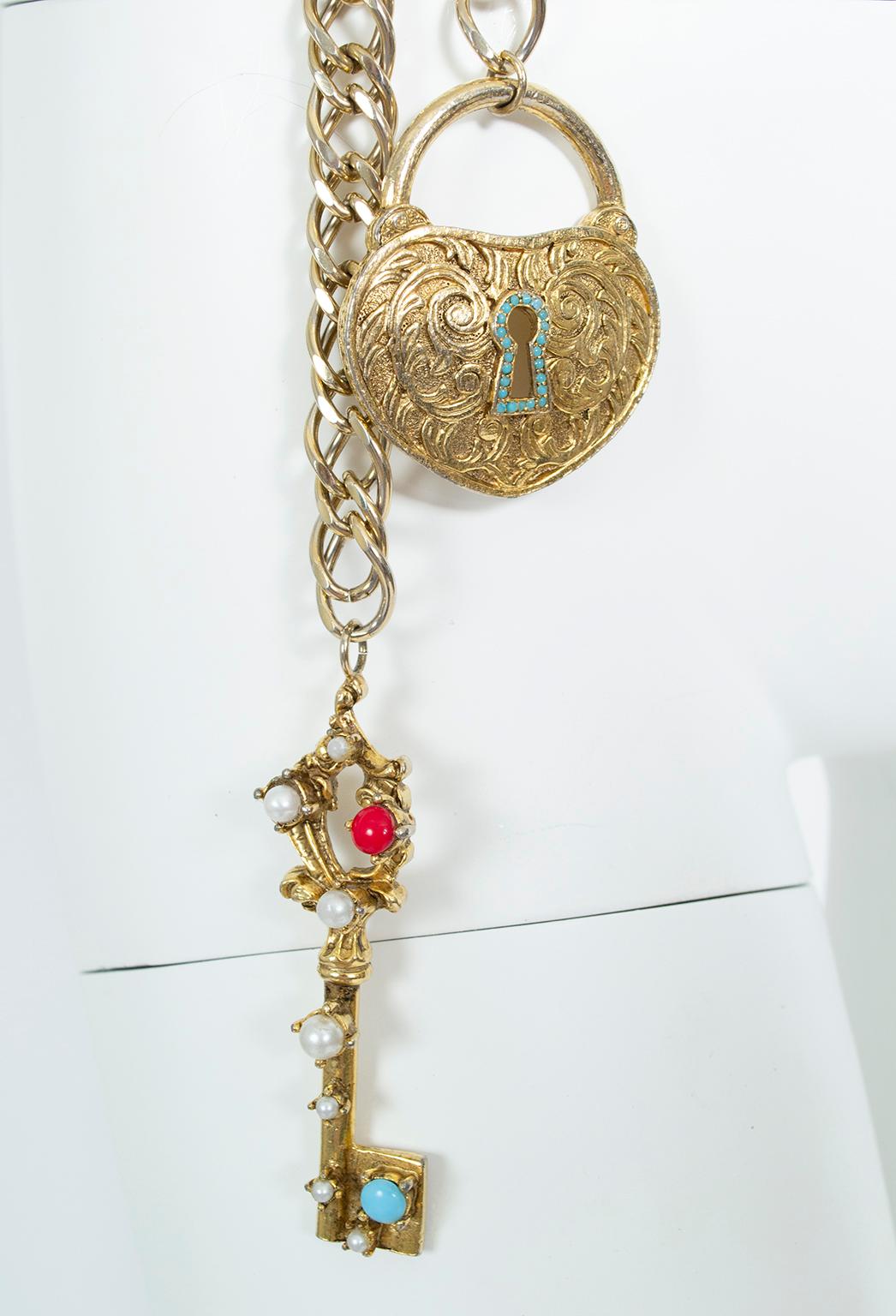 Pauline Rader Gold Lock and Key to My Heart Chain Belt Necklace – XS-S, 1960s In Good Condition For Sale In Tucson, AZ