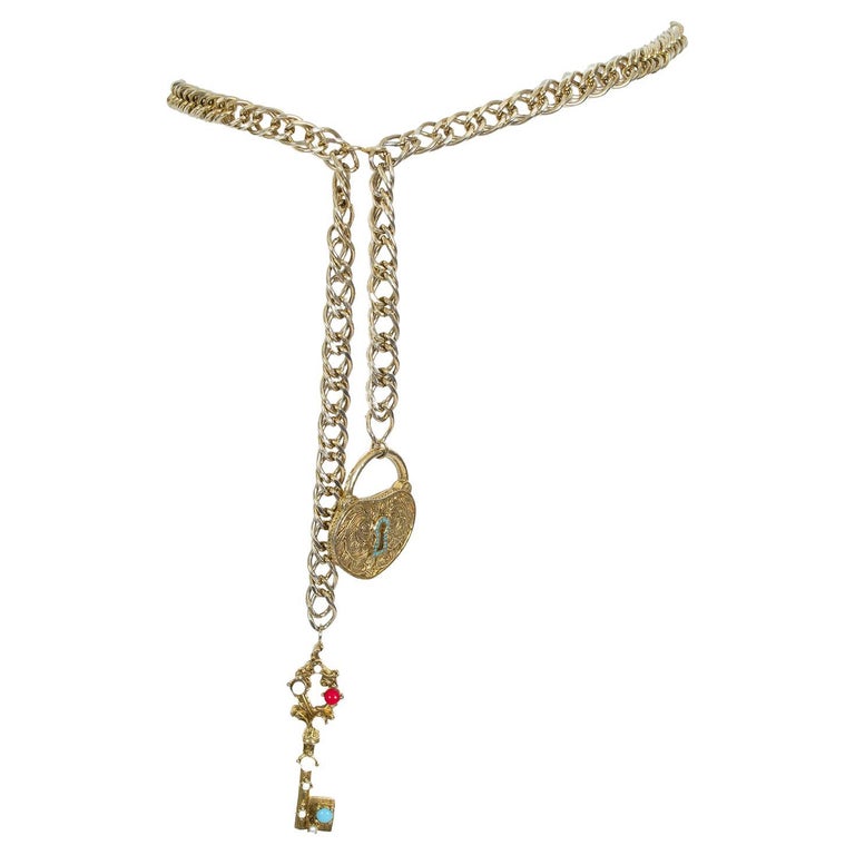 CHANEL Necklace Chain AUTH Coco Vintage Rare CC Gold LOGO Loupe Pendant F/S  C68