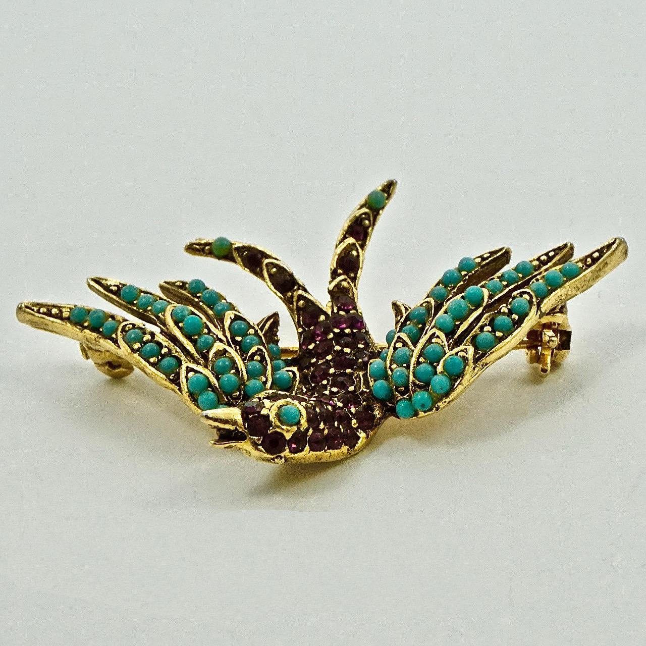 Pauline Rader Gold Plated Amethyst Rhinestone and Turquoise Glass Bird Brooch In Good Condition For Sale In London, GB