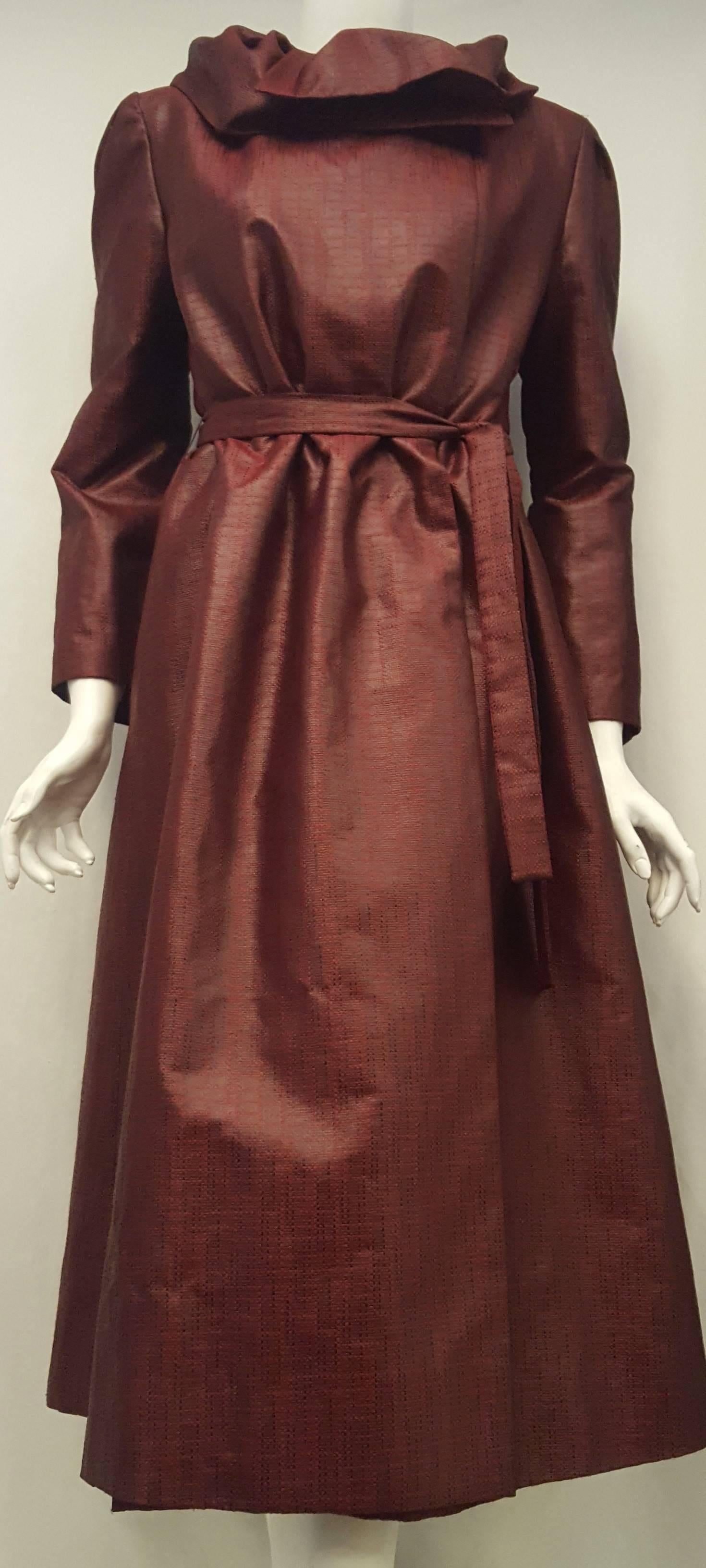 Black Pauline Trigere Burgundy Vintage Light Weather Coat with Convertible Collar For Sale