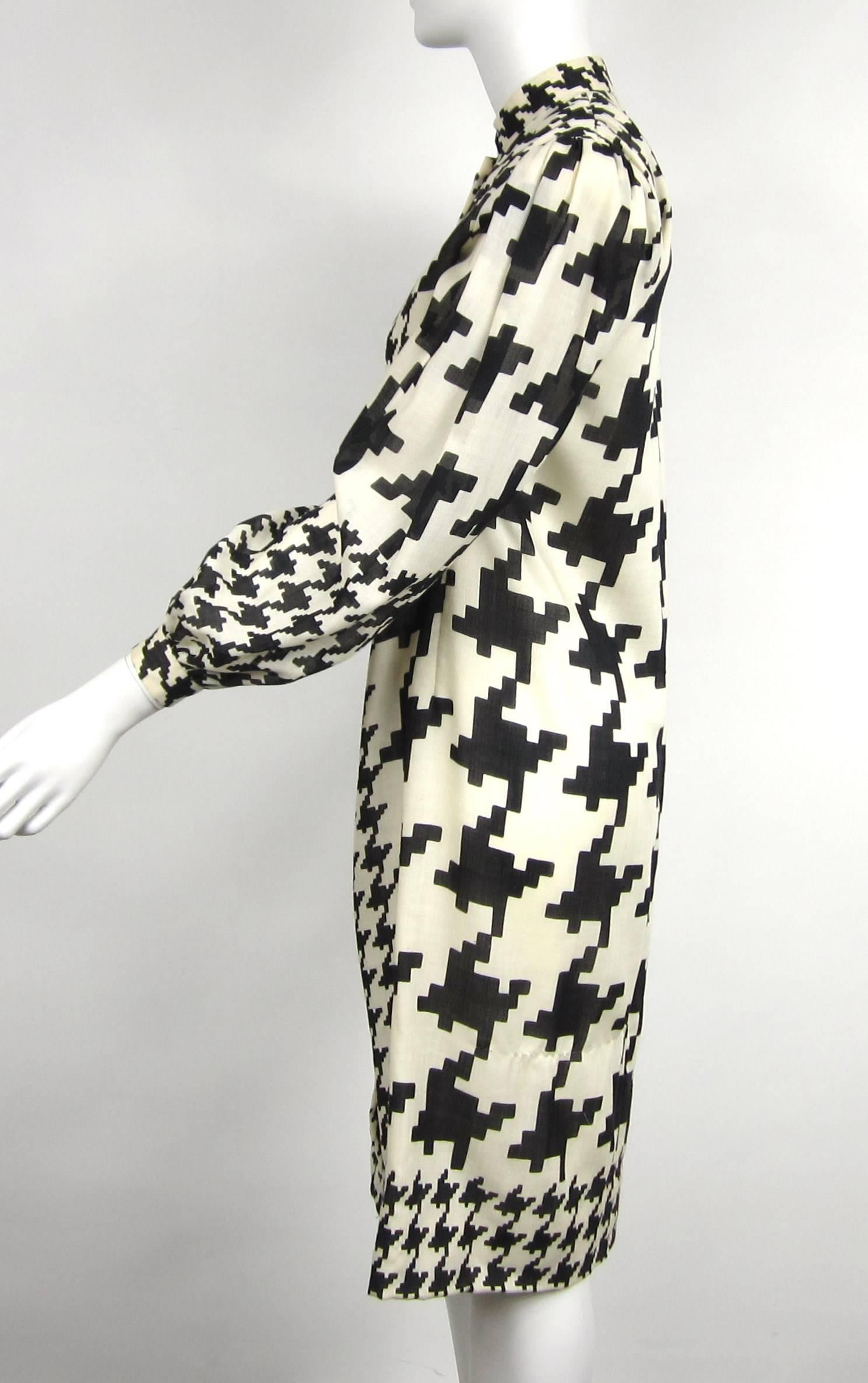 Beige Pauline Trigere Dress Black & White Hounds tooth  For Sale