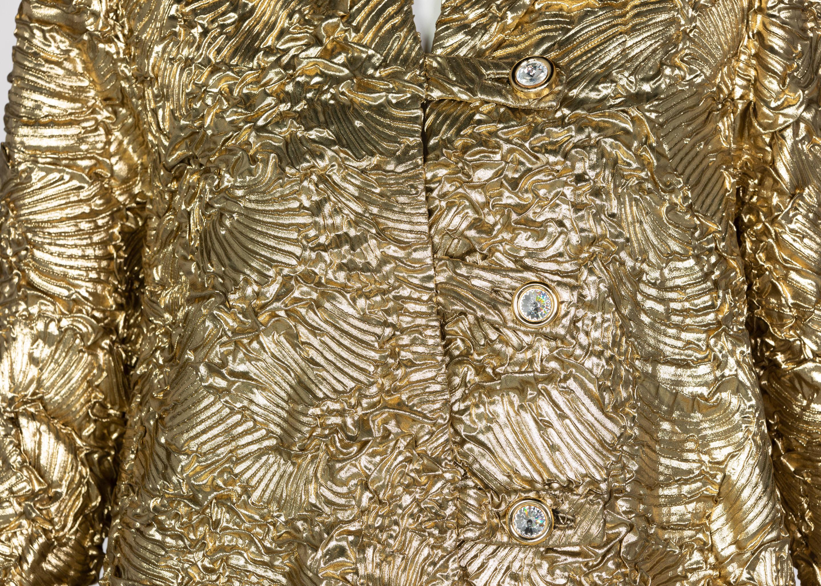 Pauline Trigère Gold Jewel Buttons Evening Jacket In Excellent Condition For Sale In Boca Raton, FL
