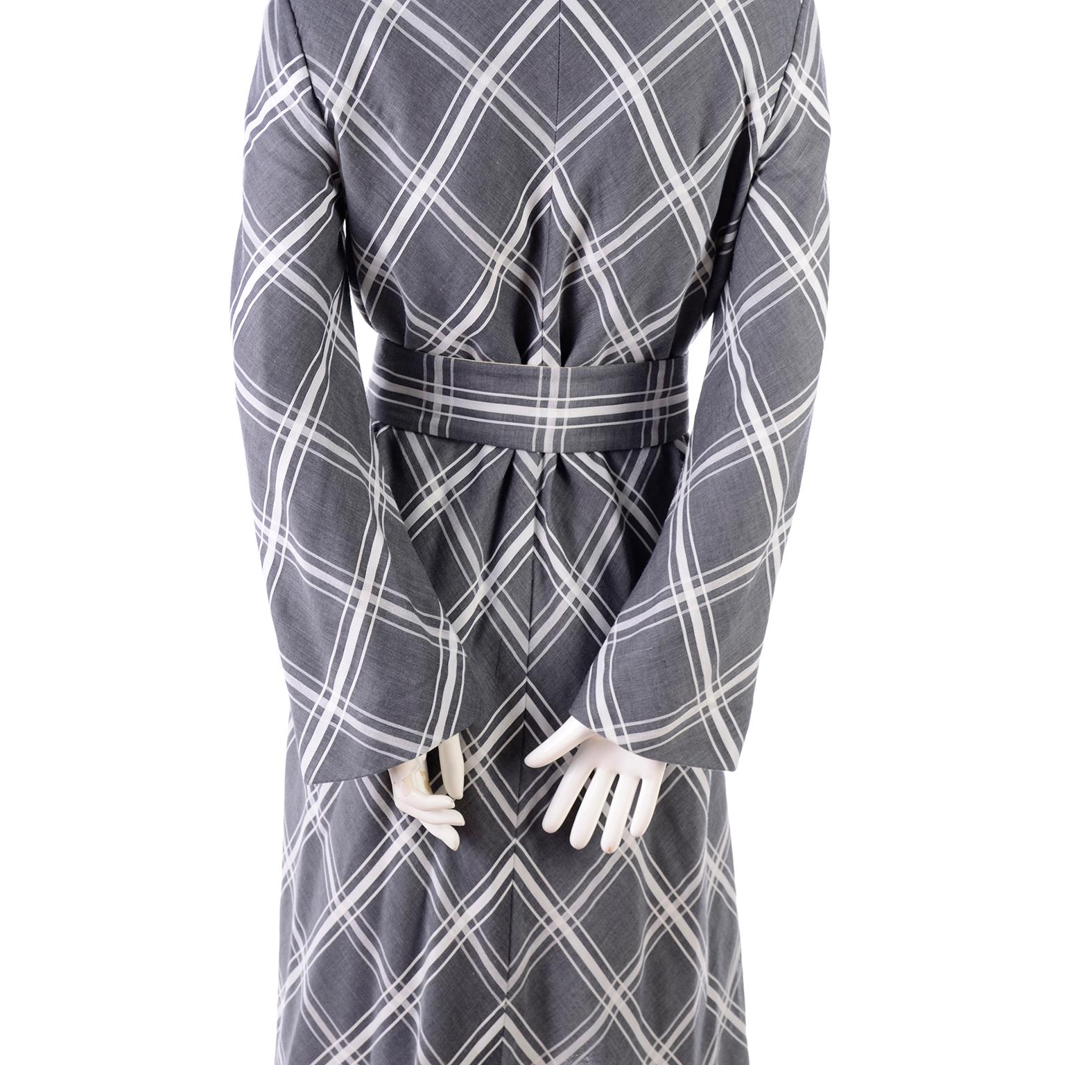 Pauline Trigere Grey & White Plaid Coat Dress w/ Belt In Excellent Condition In Portland, OR