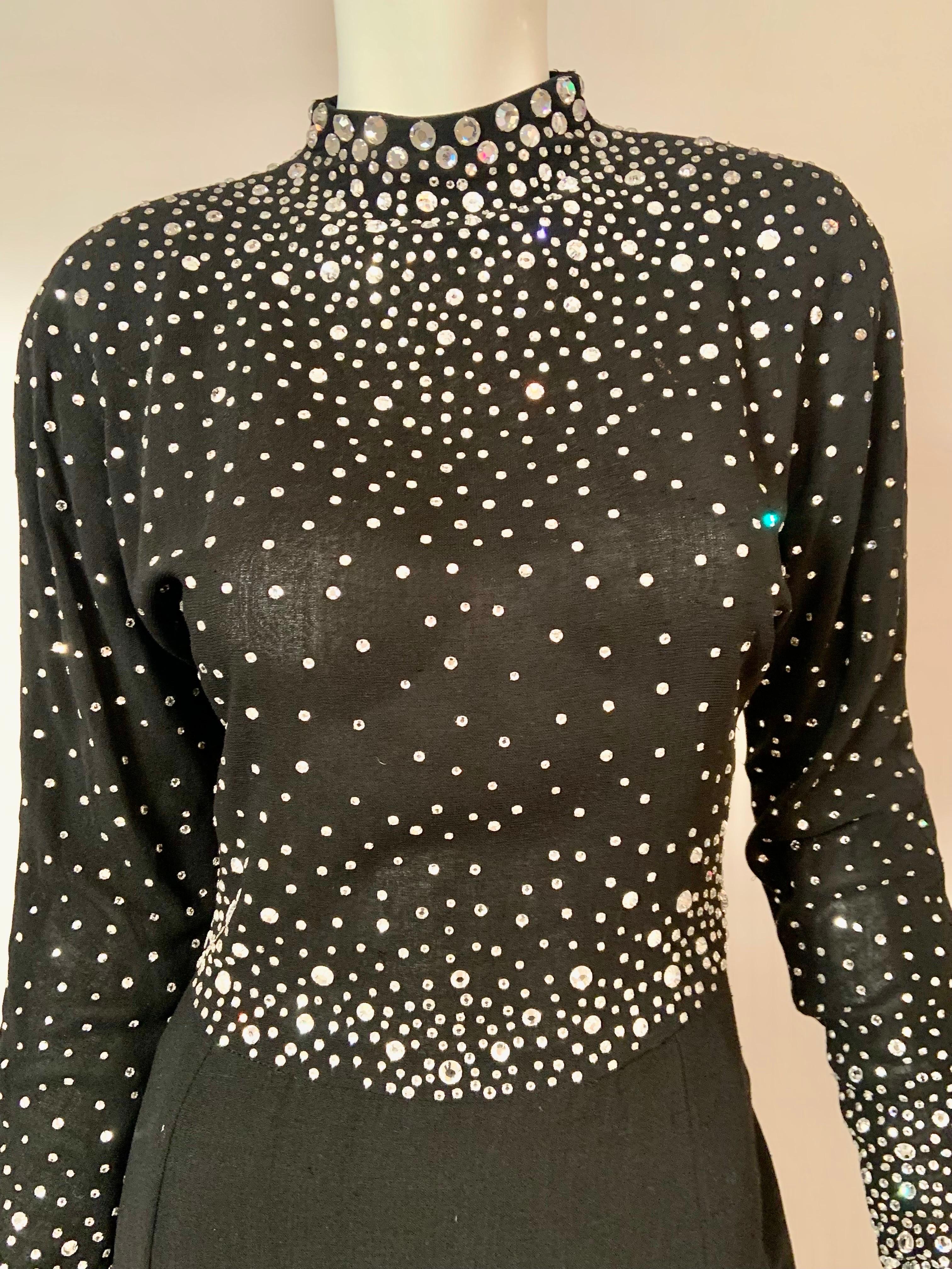 Donna Abito da sera in seta nera con borchie e diamanti di Pauline Trigere Iconic in vendita
