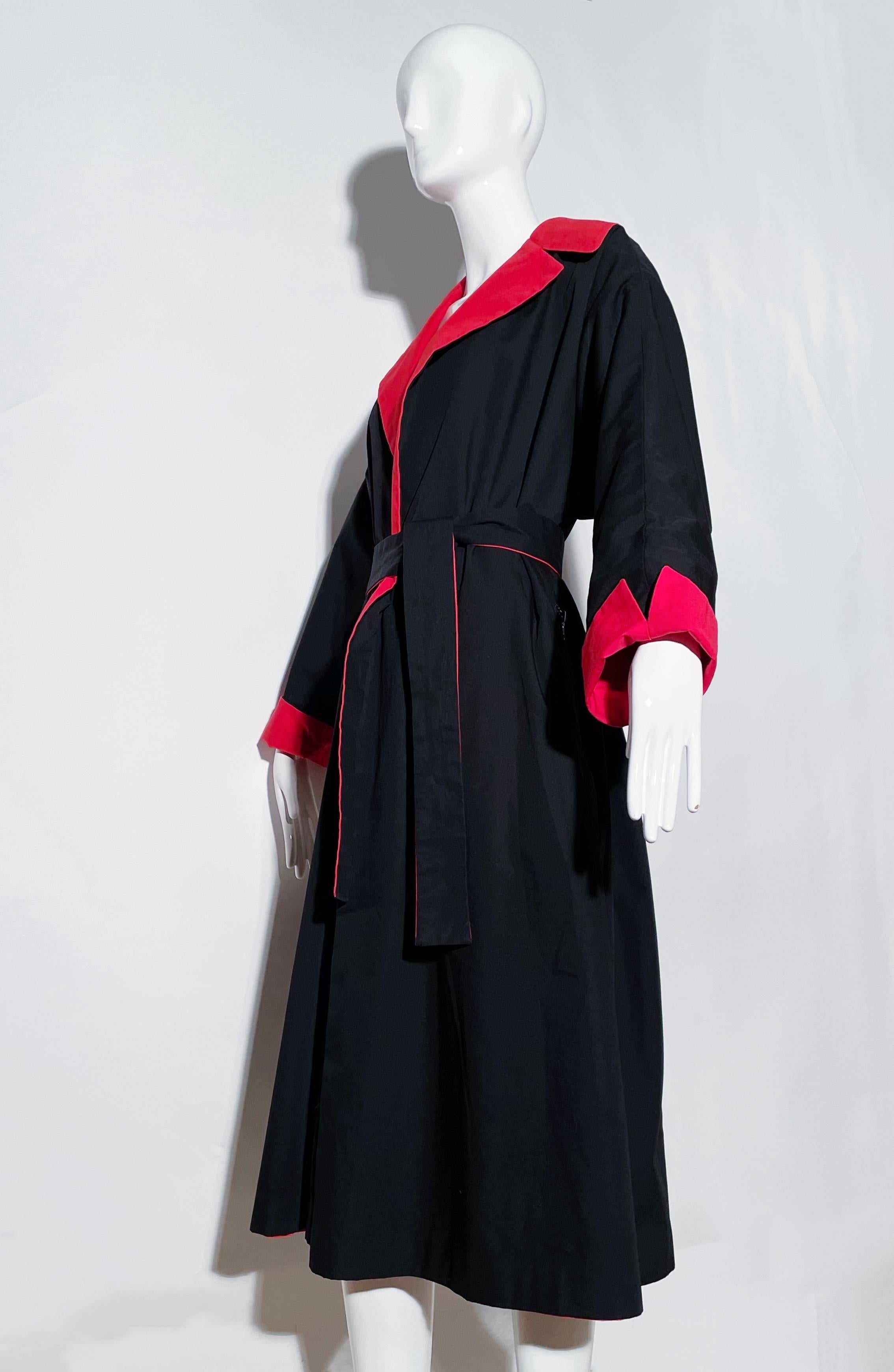 Pauline Trigere Reversible Belted Trench Coat  For Sale 1