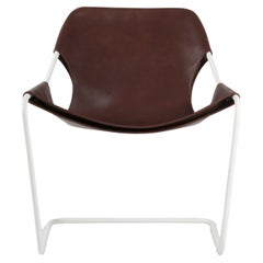 Cognacfarbener Paulistano-Stuhl aus Leder und weißem Stahl von Objekto