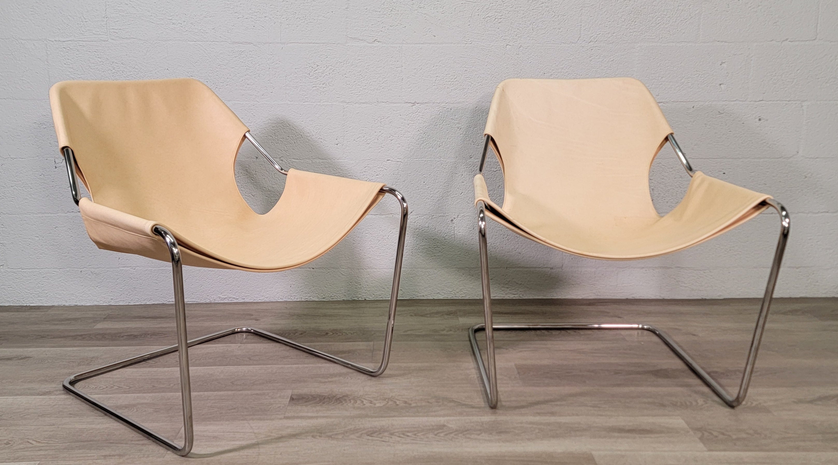 Paulistano Natural Leather Sling Armchairs - a Pair In Good Condition In Miami, FL