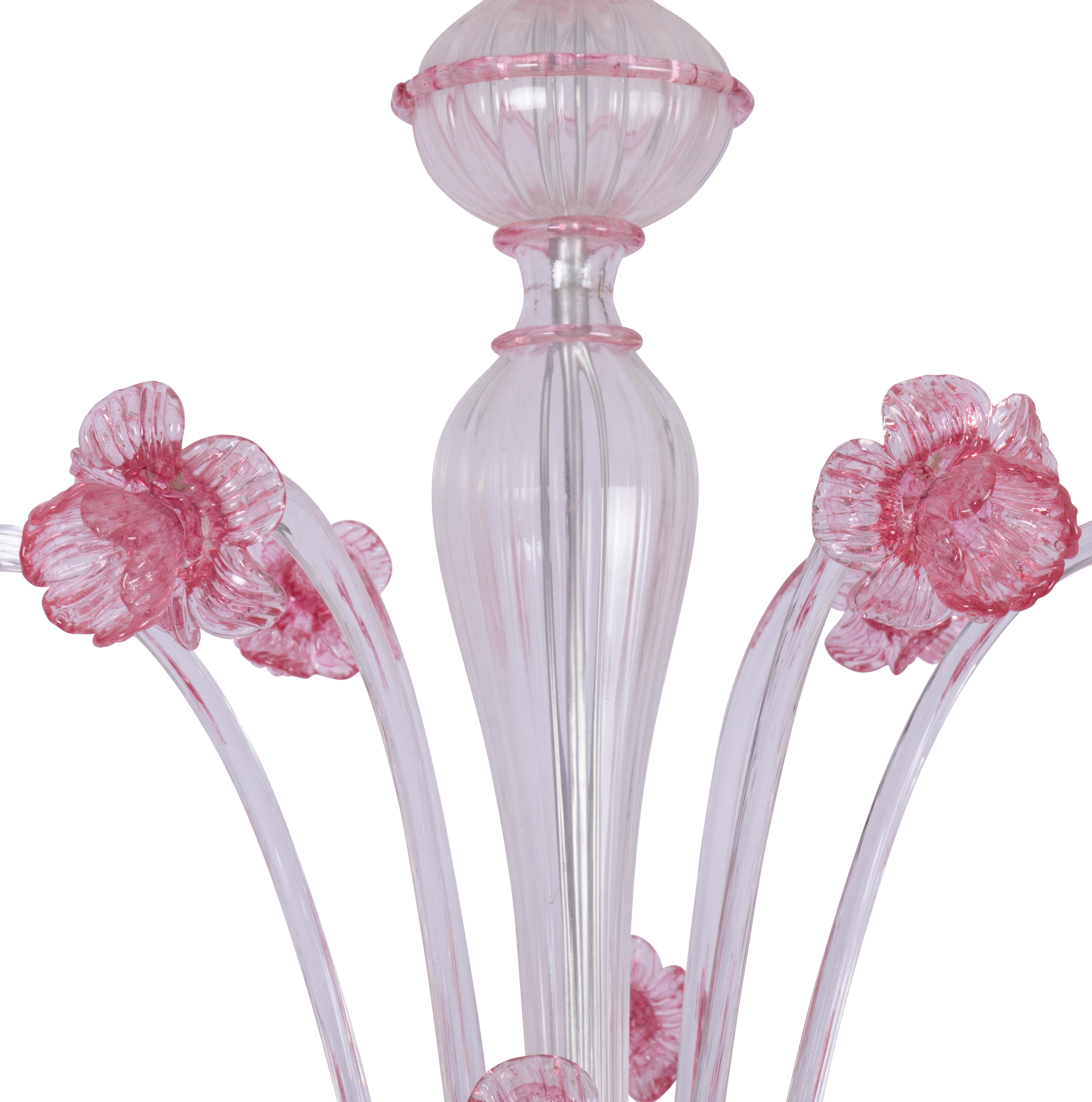 Moderne Pauly et C°, Lustre pastoral en Murano, fleurs en cristal rose et feuillage, années 1970 en vente