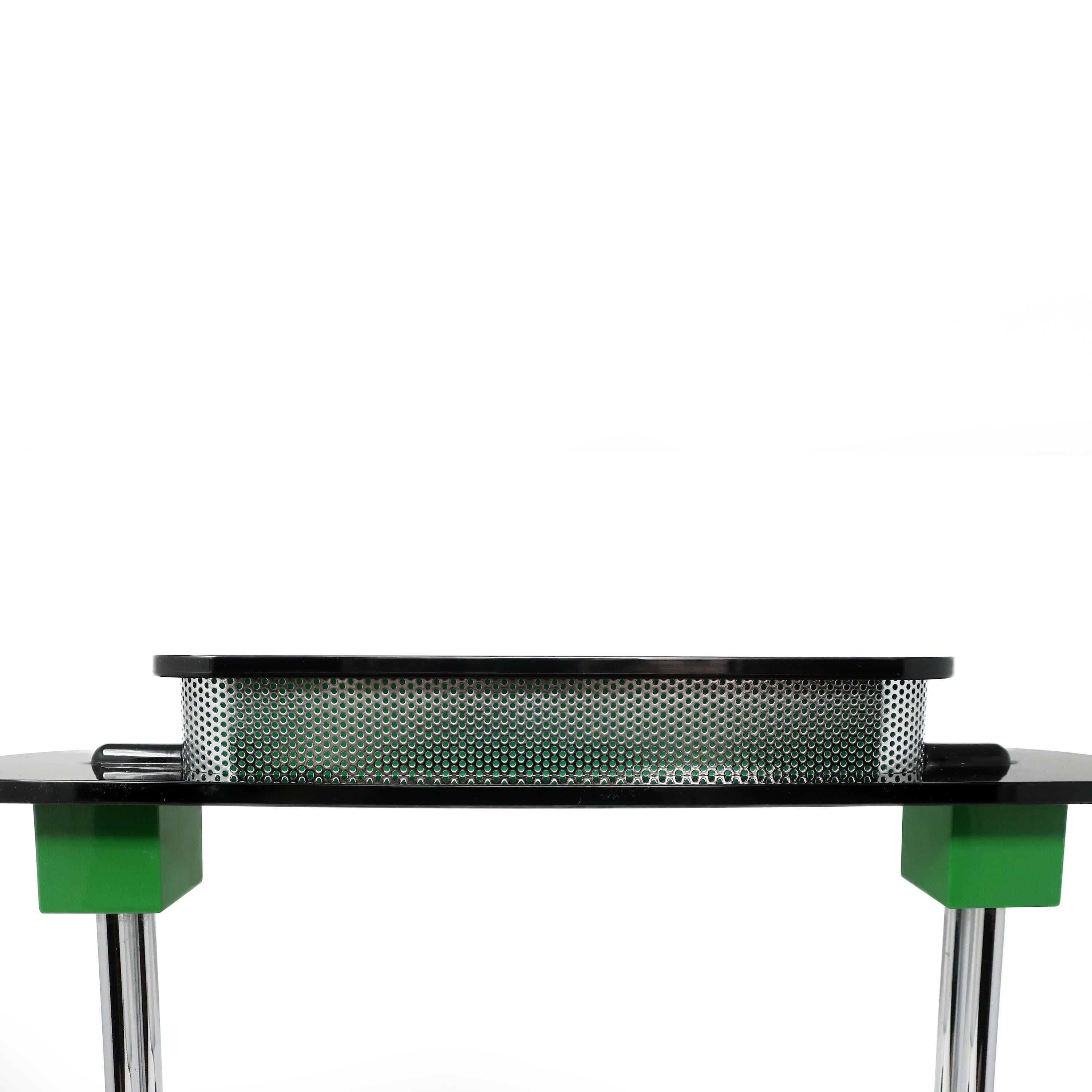 Pausania Table Lamp by Ettore Sottsass for Artemide In Good Condition In Brooklyn, NY