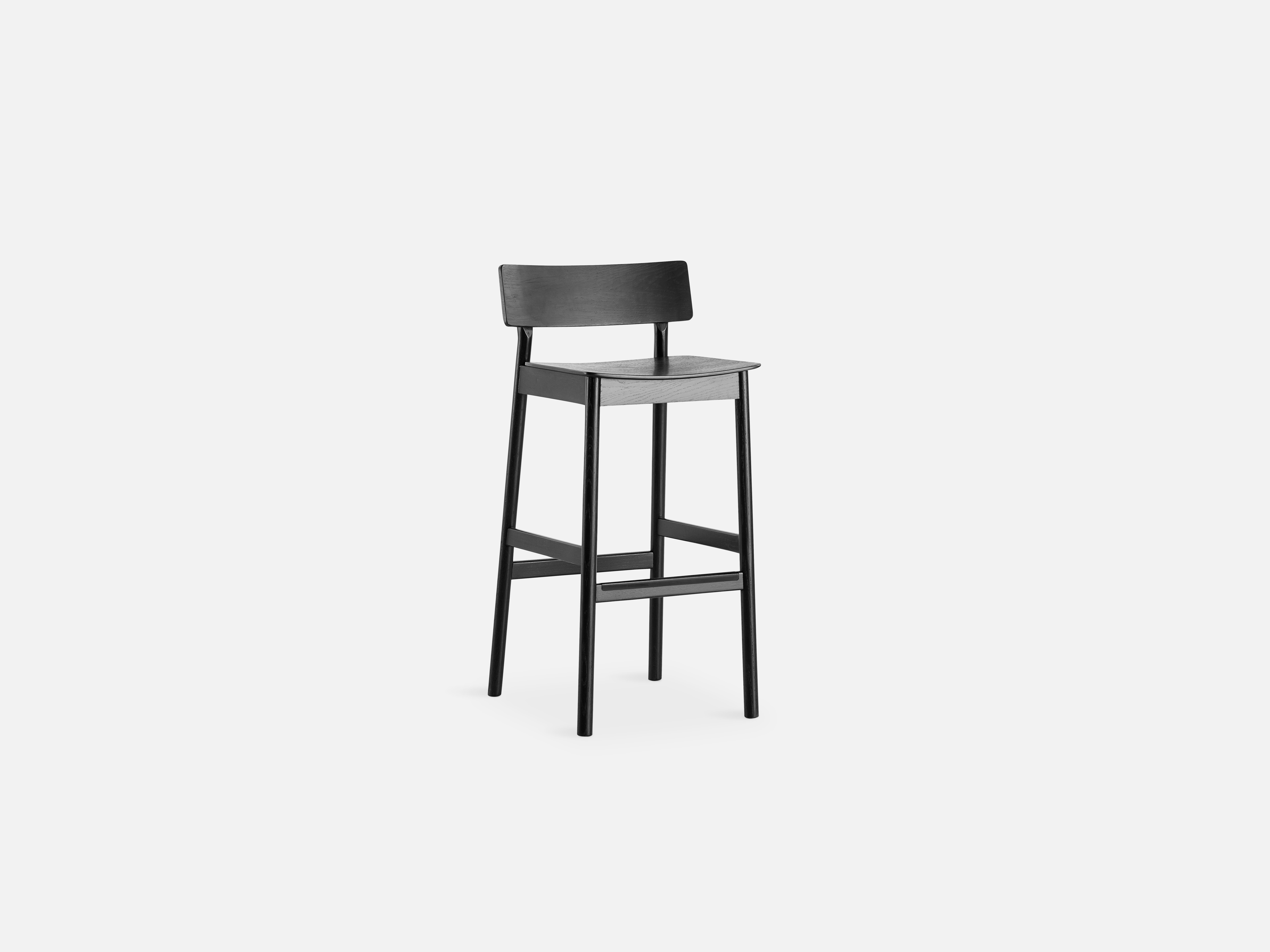 Pause black bar stool 2.0 by Kasper Nyman
Materials: metal, plywood with ash veneer
Dimensions: D 46.5 x W 45.7 x H 95.3 cm

The founders, Mia and Torben Koed, decided to put their 30 years of experience into a new project. It was time for a