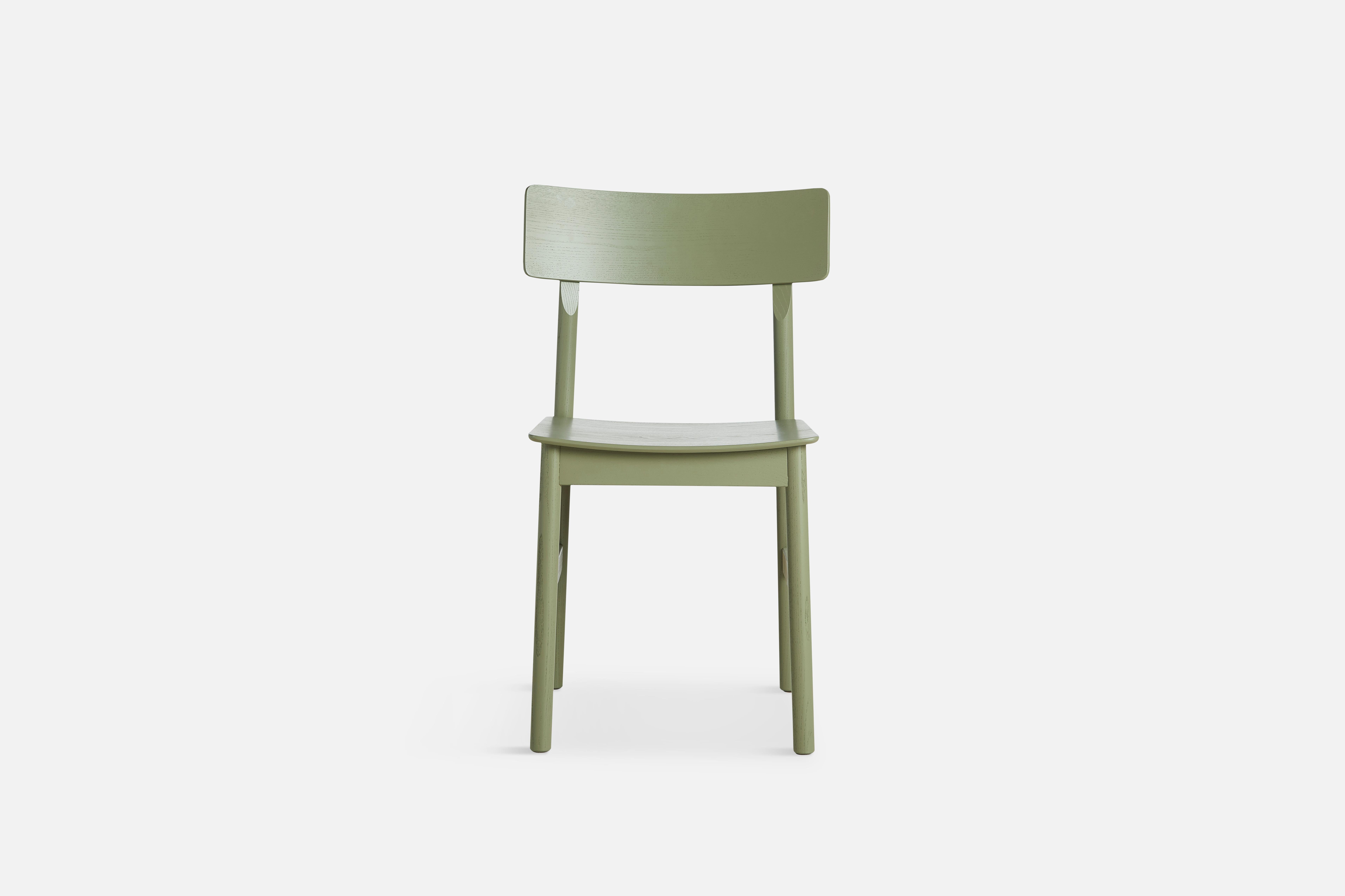 Pause Olive Green Ash Dining Chair 2.0 by Kasper Nyman   In New Condition For Sale In Geneve, CH