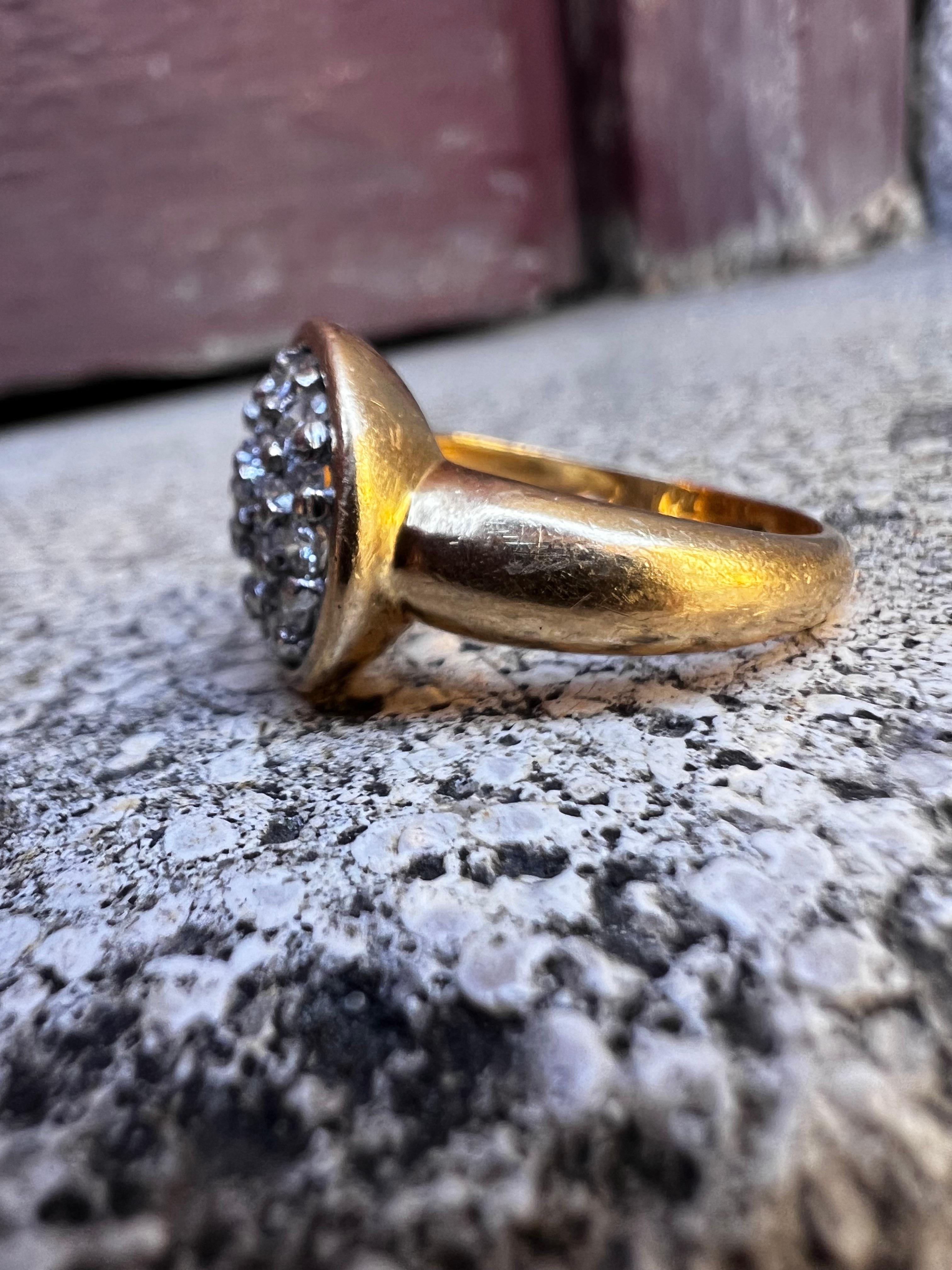 da uomo o donna Anello con pavé di diamanti da 0,28 carati in oro giallo 18k Francia Vintage in vendita