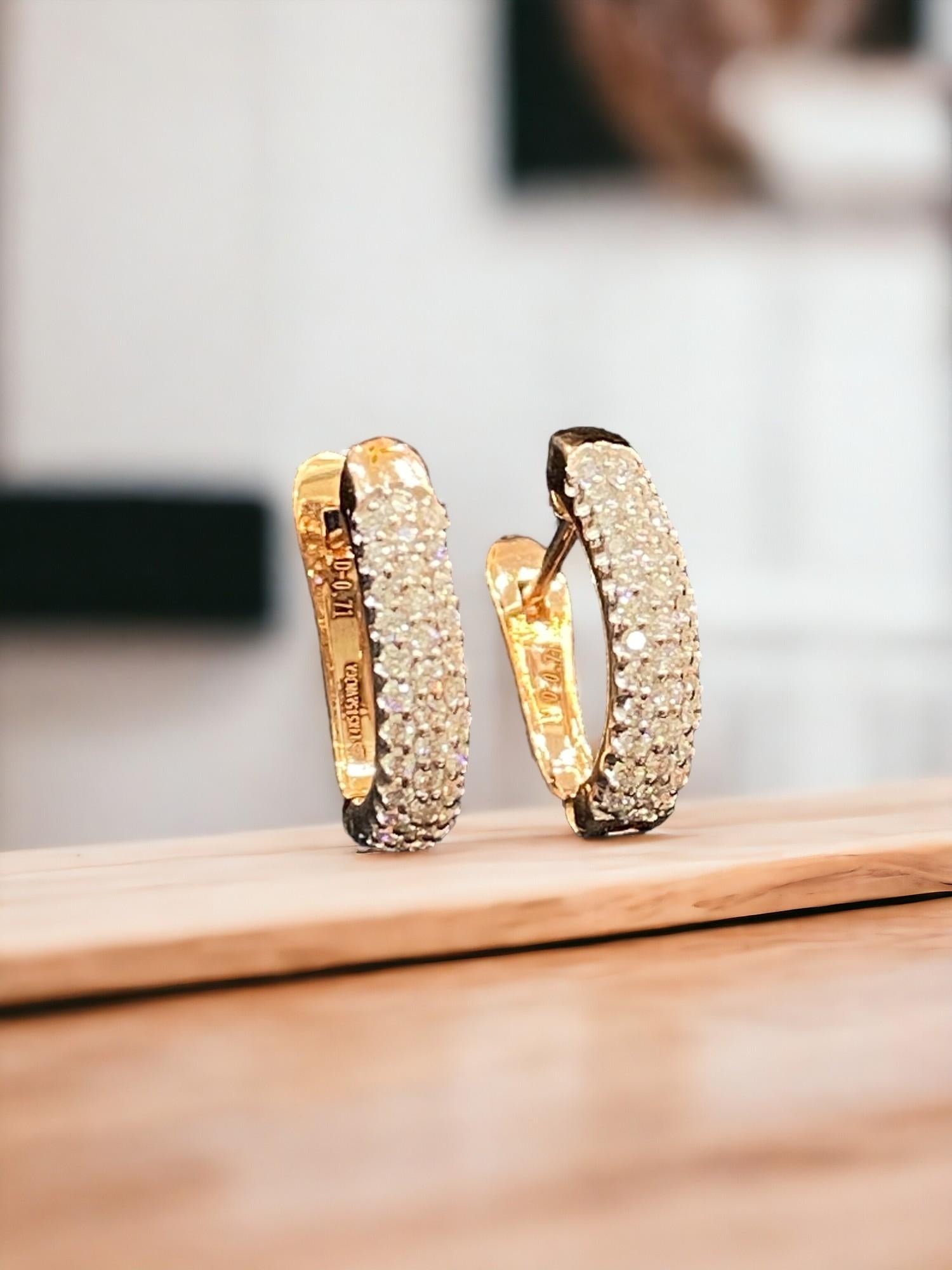 Pave 0,71 carati F/VS1 Diamanti Brillanti Rotondi Orecchini a cerchio a 3 file in oro rosa 14K In condizioni Nuovo in vendita a Massafra, IT