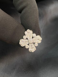 Pave 1.22 Carats F/VS1 Round Brilliant Cut Diamonds Cross Pendant 18K White Gold