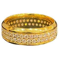 Pave 2.20 Cts Round Brilliant Cut F/VS1 Diamonds Men's Band Ring 18K Yellow Gold
