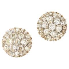 Pendientes de cúpula con pavé de diamantes talla antigua
